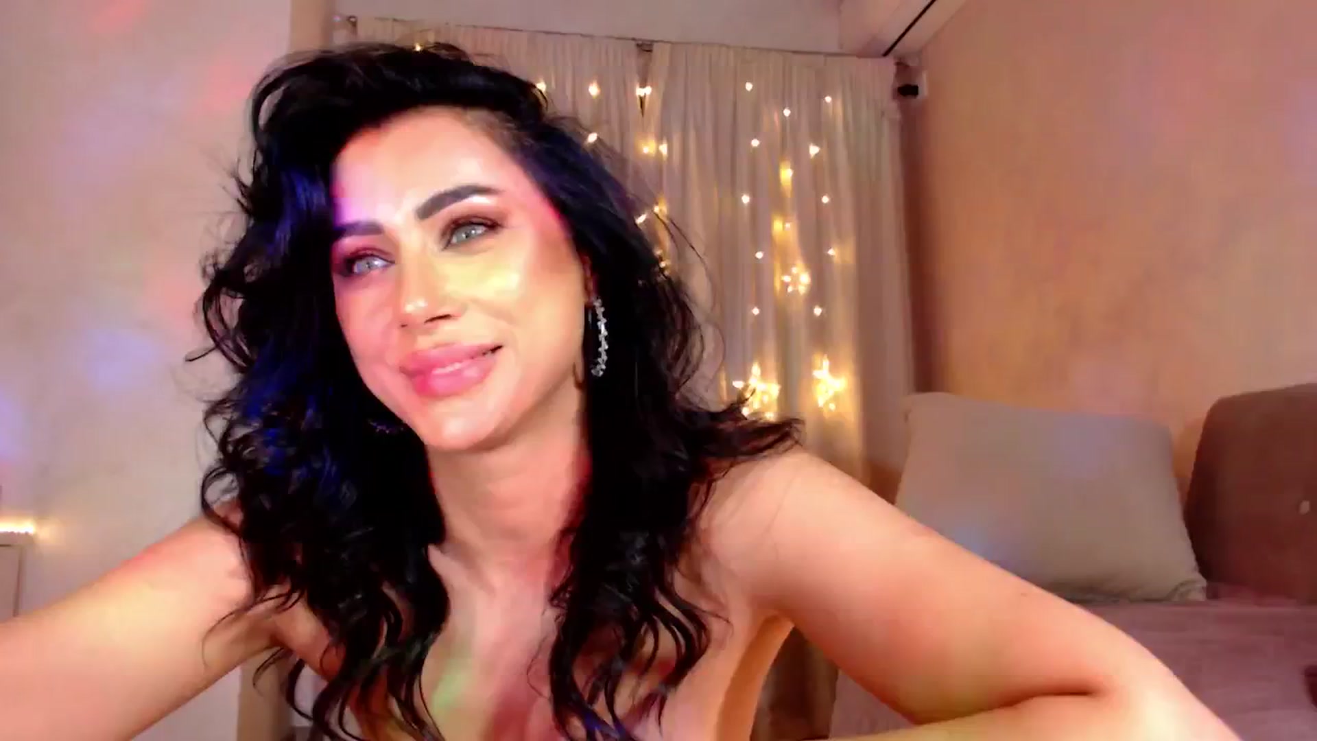 Gallery image thumbnail from Bratty_Dya's myfreecams stream on, 10/11/2025, 22:22 image 18 of 20
