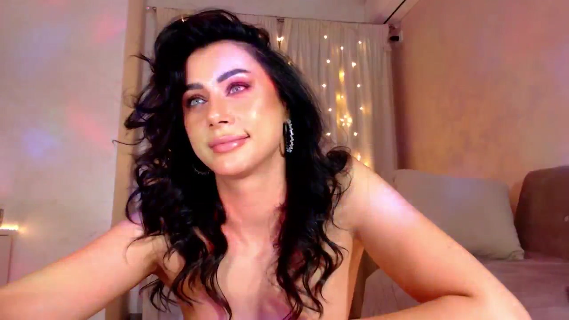Gallery image thumbnail from Bratty_Dya's myfreecams stream on, 10/11/2025, 22:22 image 19 of 20