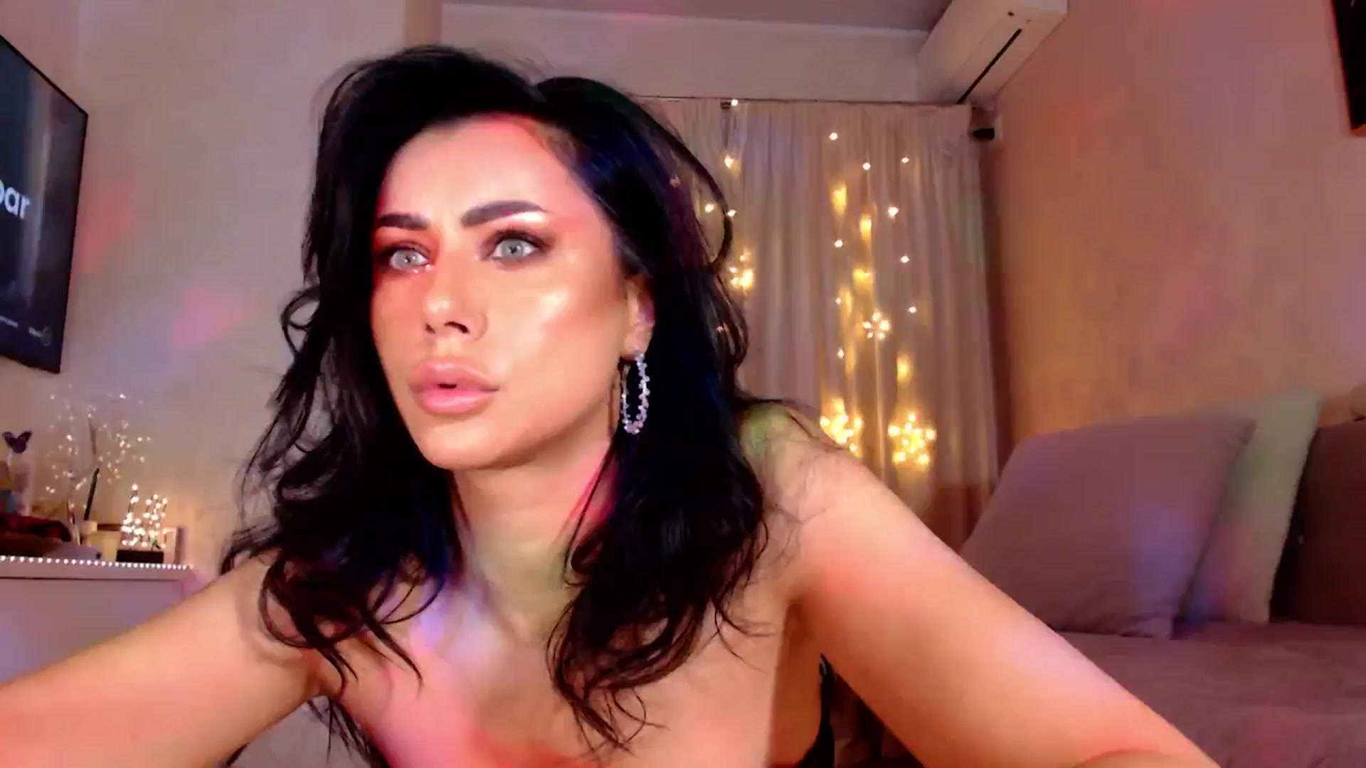 Gallery image thumbnail from Bratty_Dya's myfreecams stream on, 11/02/2025, 22:17 image 20 of 20