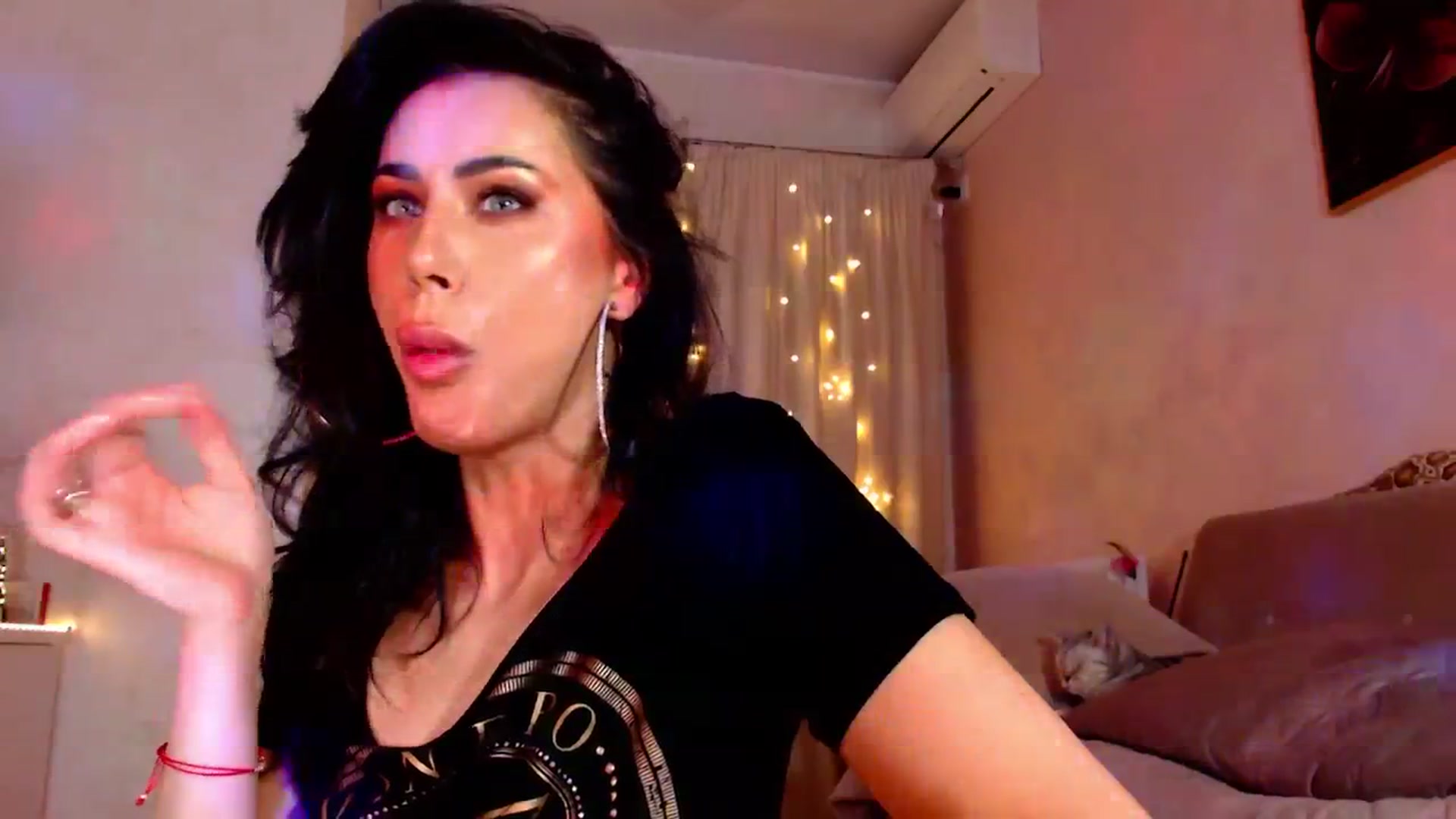 Gallery image thumbnail from Bratty_Dya's myfreecams stream on, 11/20/2025, 20:08 image 15 of 20