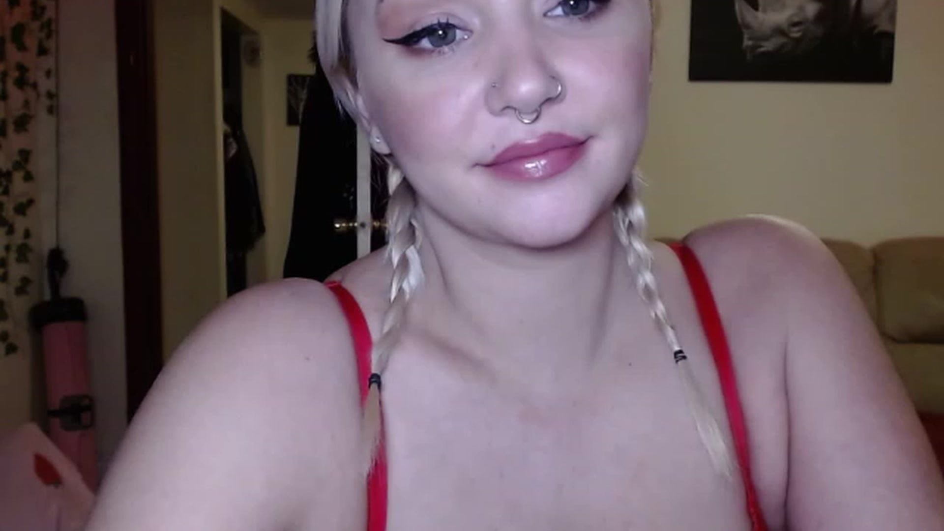 Gallery image thumbnail from Brattygodess's myfreecams stream on, 11/29/2022, 09:28 image 5 of 20