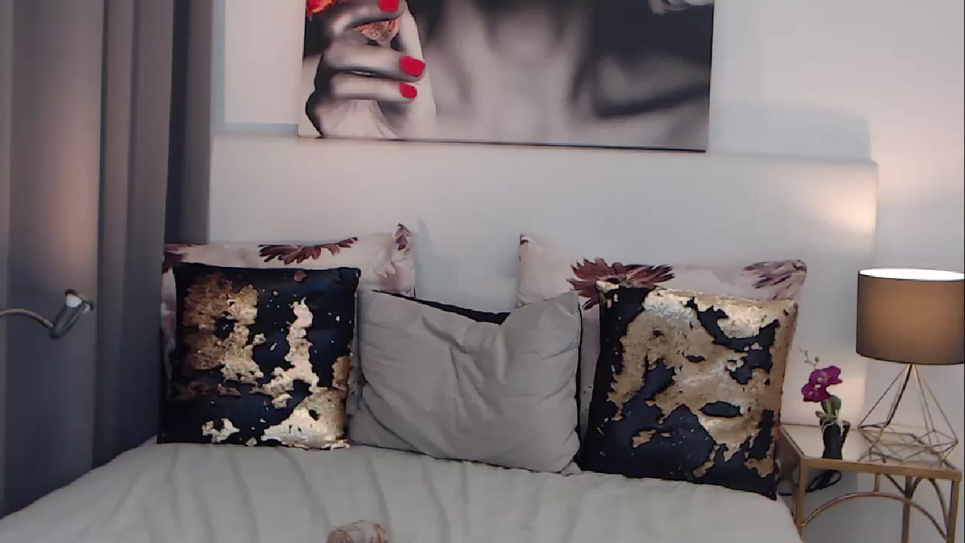 Gallery image thumbnail from BreeKanne's myfreecams stream on, 02/04/2024, 12:21 image 13 of 20