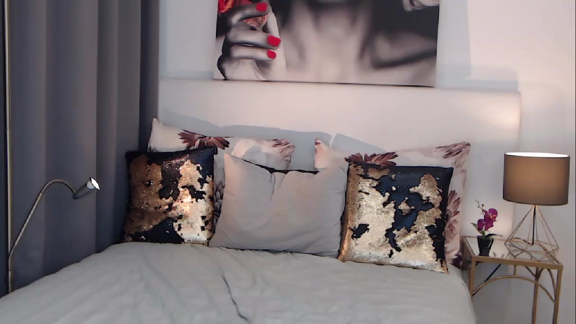 Gallery image thumbnail from BreeKanne's myfreecams stream on, 03/12/2024, 07:32 image 18 of 20
