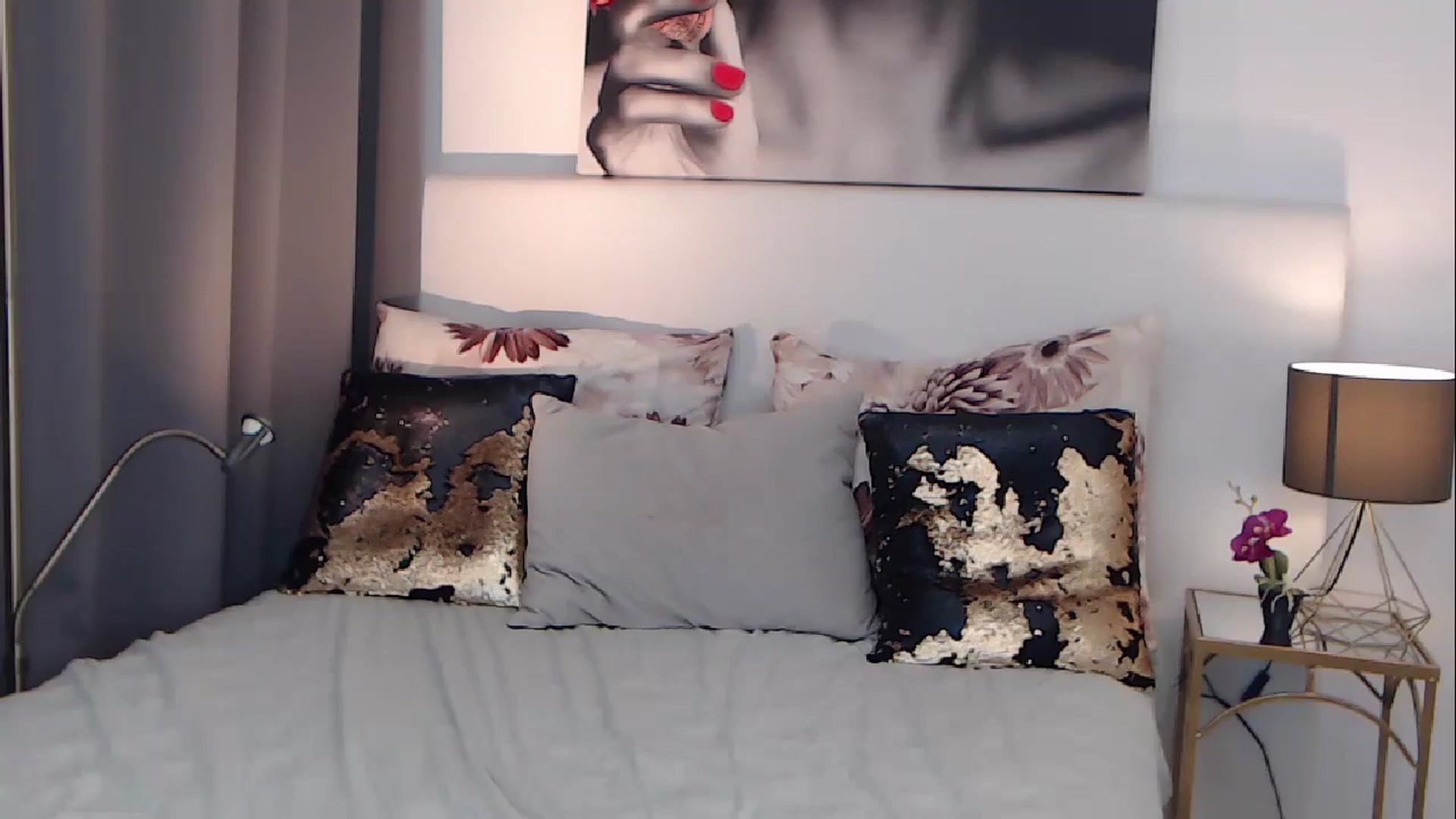 Gallery image thumbnail from BreeKanne's myfreecams stream on, 04/26/2024, 11:25 image 9 of 20