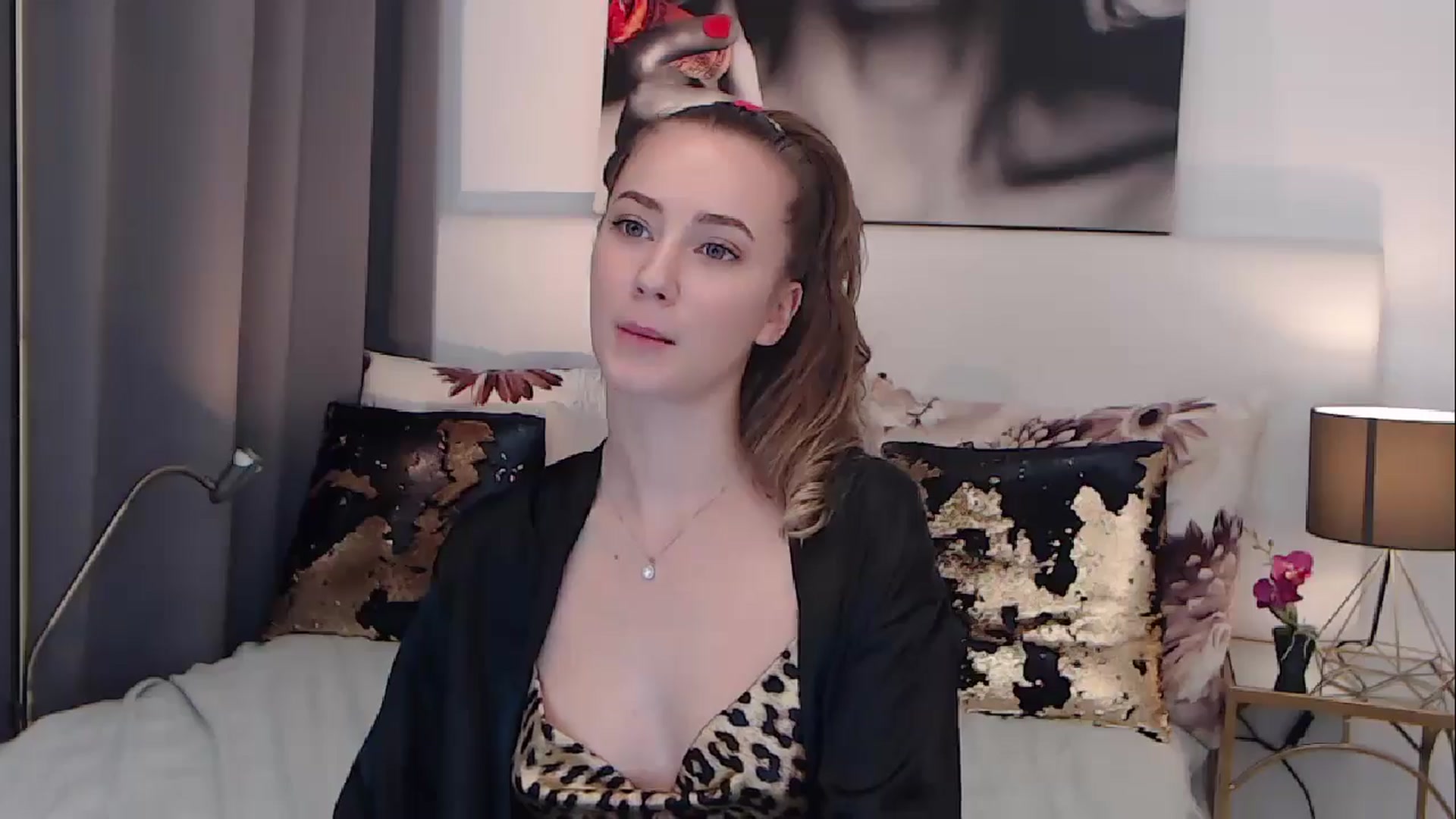 Gallery image thumbnail from BreeKanne's myfreecams stream on, 05/03/2024, 14:38 image 17 of 20