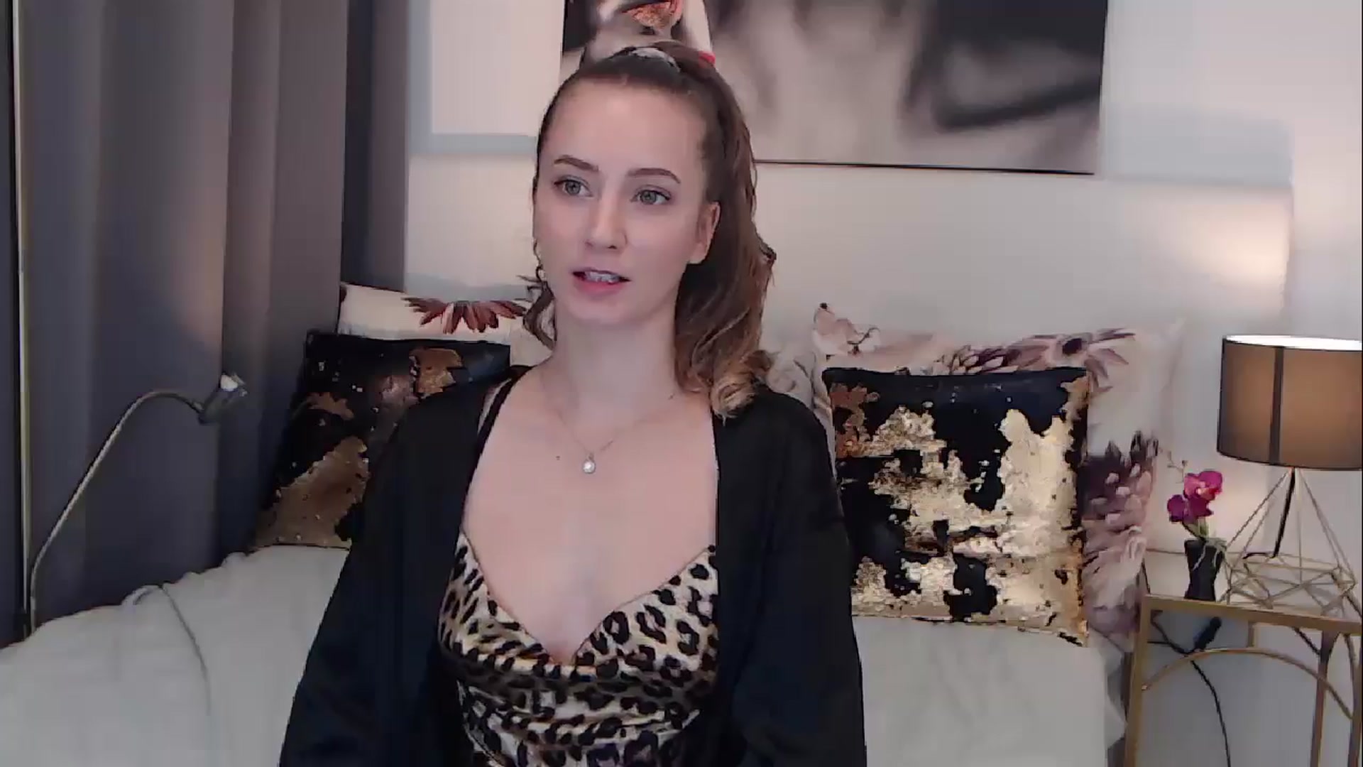 Gallery image thumbnail from BreeKanne's myfreecams stream on, 05/03/2024, 15:36 image 16 of 20