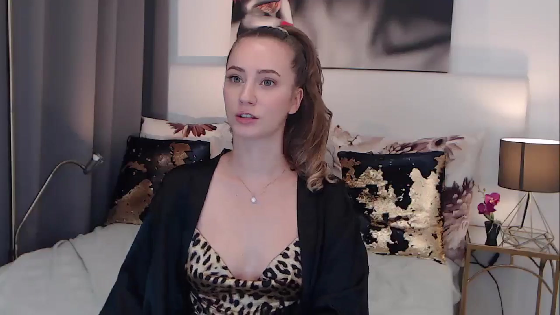 Gallery image thumbnail from BreeKanne's myfreecams stream on, 05/03/2024, 15:36 image 6 of 20