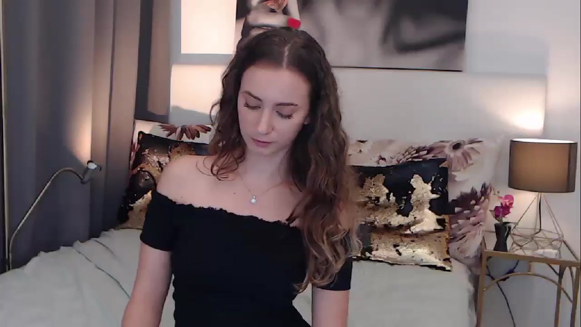 Gallery image thumbnail from BreeKanne's myfreecams stream on, 05/19/2024, 10:20 image 14 of 20