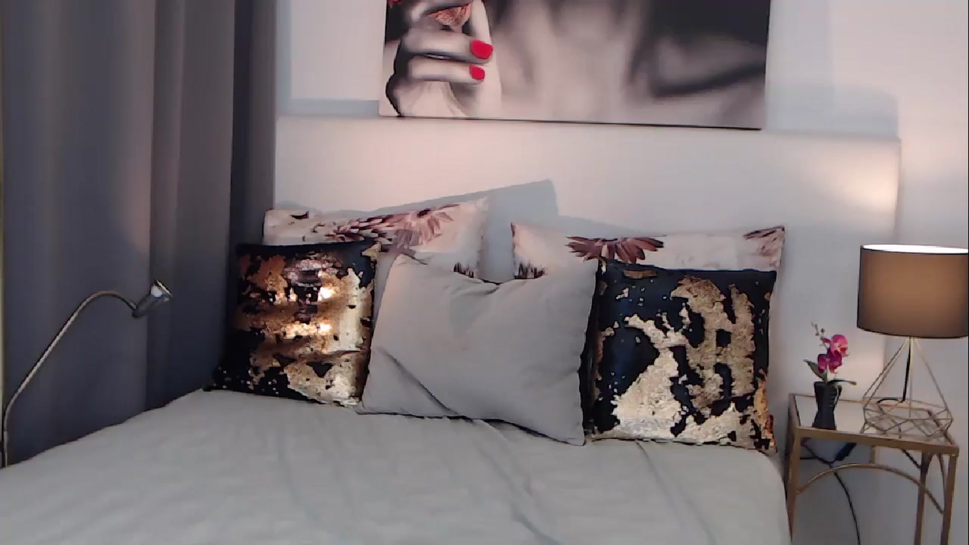 Gallery image thumbnail from BreeKanne's myfreecams stream on, 05/25/2024, 10:17 image 1 of 20