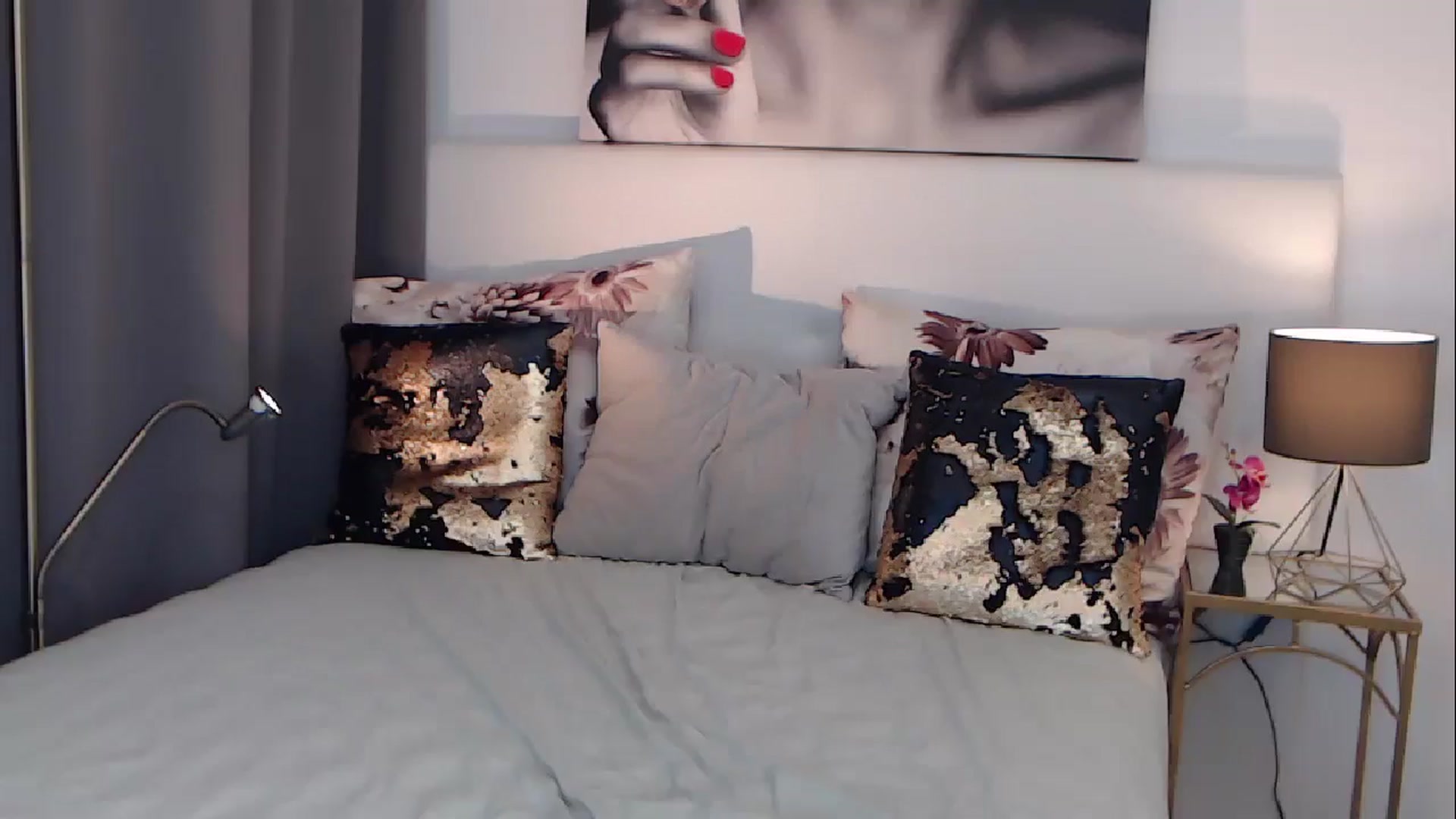 Gallery image thumbnail from BreeKanne's myfreecams stream on, 05/26/2024, 11:27 image 14 of 20