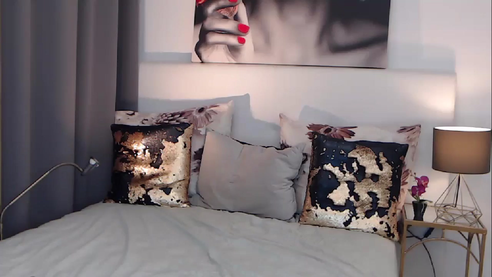 Gallery image thumbnail from BreeKanne's myfreecams stream on, 06/06/2024, 17:04 image 1 of 20