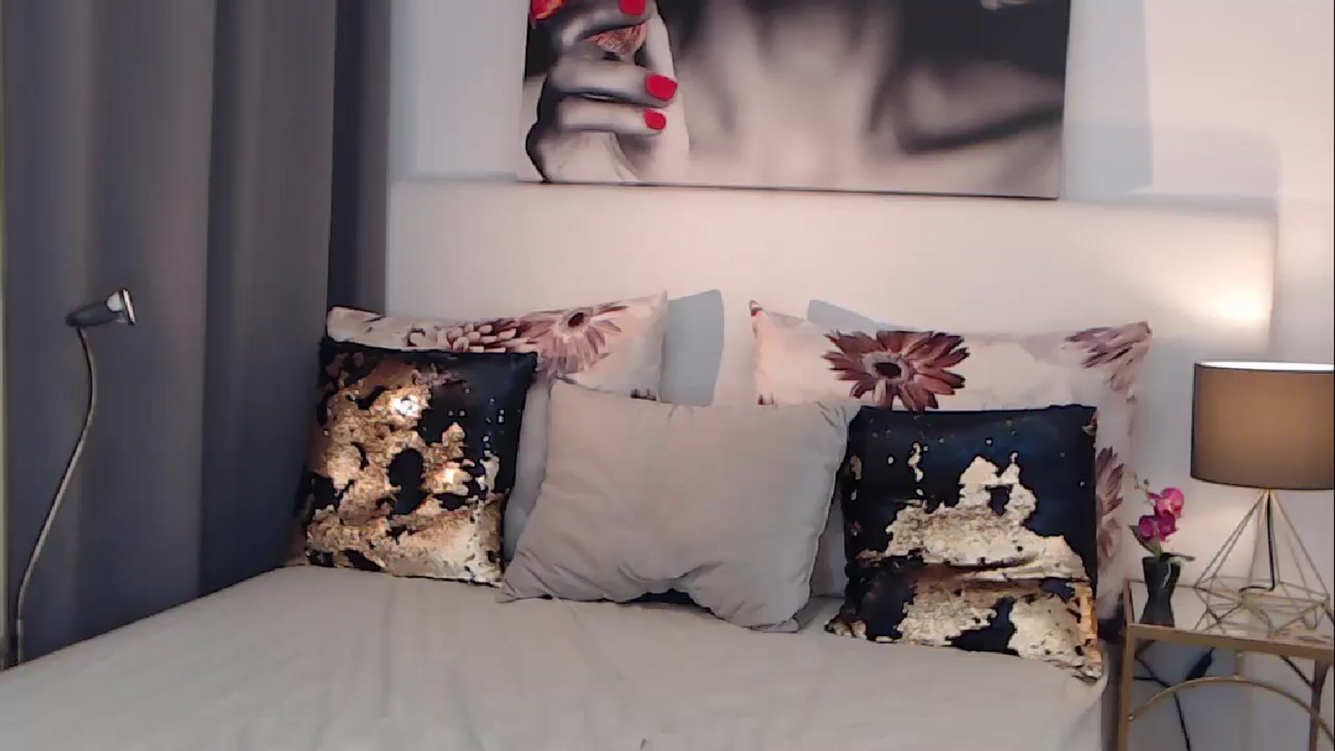Gallery image thumbnail from BreeKanne's myfreecams stream on, 08/18/2024, 11:23 image 11 of 20