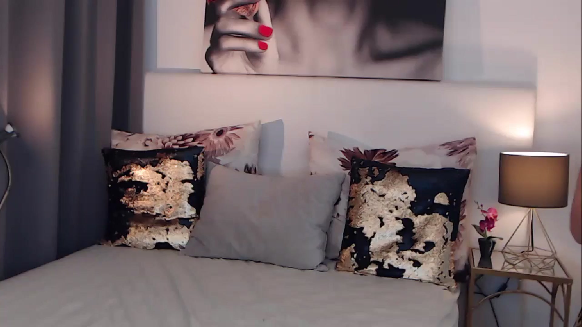 Gallery image thumbnail from BreeKanne's myfreecams stream on, 08/25/2024, 10:16 image 2 of 20