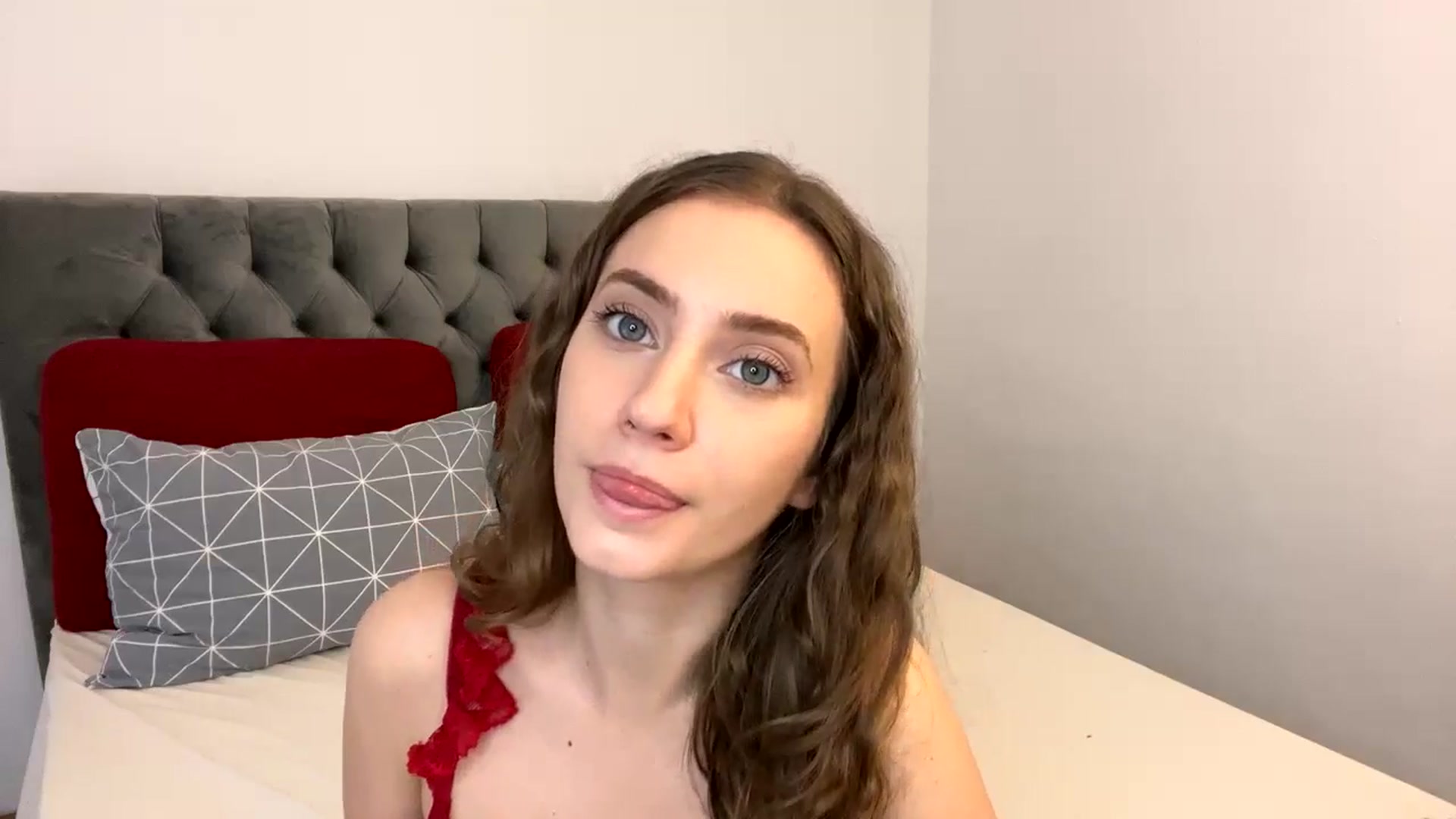 Gallery image thumbnail from BreeKanne's myfreecams stream on, 10/21/2024, 07:25 image 19 of 20