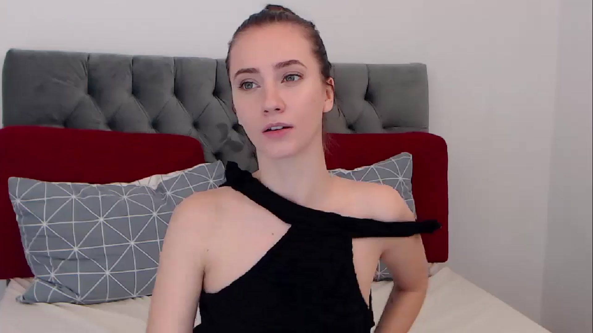 Gallery image thumbnail from BreeKanne's myfreecams stream on, 10/30/2024, 09:00 image 12 of 20
