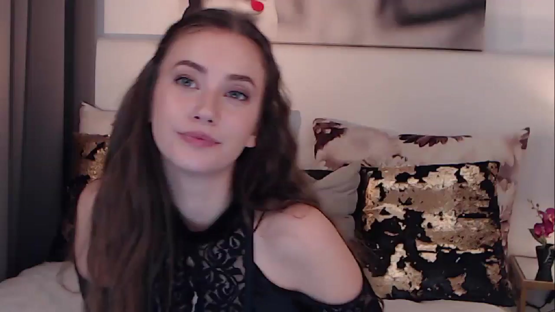 Gallery image thumbnail from BreeKanne's myfreecams stream on, 11/03/2024, 12:33 image 18 of 20