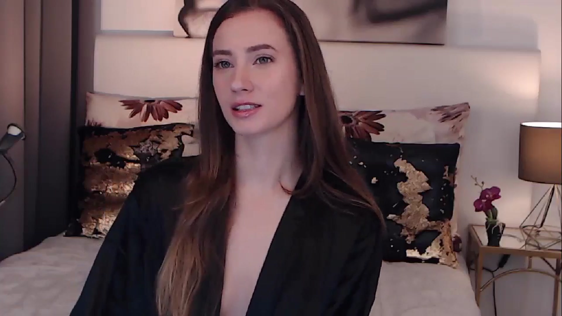Gallery image thumbnail from BreeKanne's myfreecams stream on, 11/11/2024, 08:21 image 2 of 20