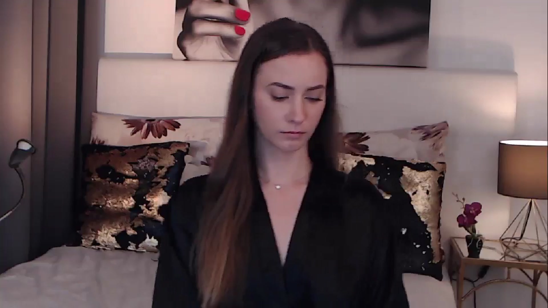 Gallery image thumbnail from BreeKanne's myfreecams stream on, 11/11/2024, 15:09 image 17 of 20