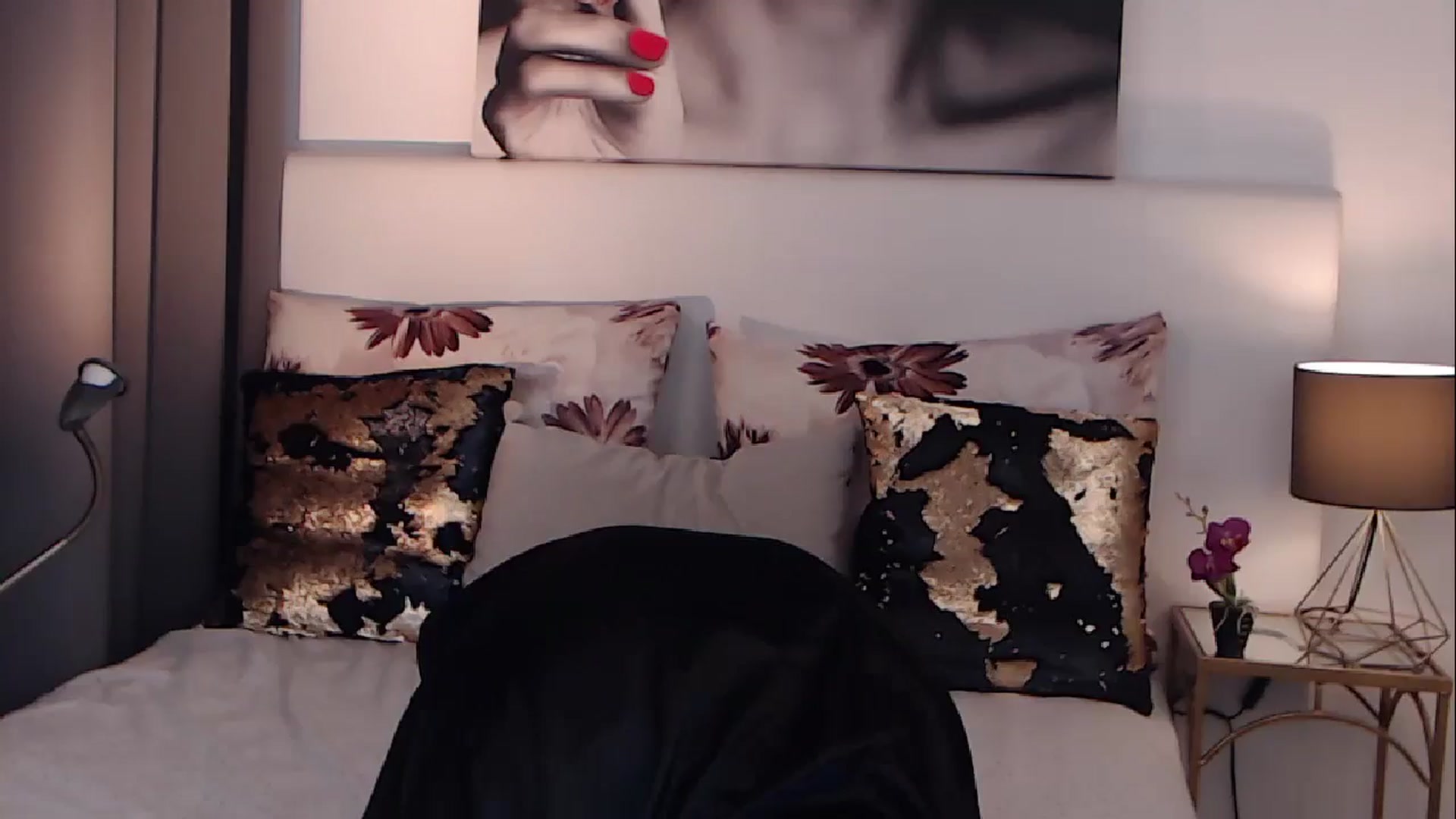 Gallery image thumbnail from BreeKanne's myfreecams stream on, 11/11/2024, 16:03 image 15 of 20