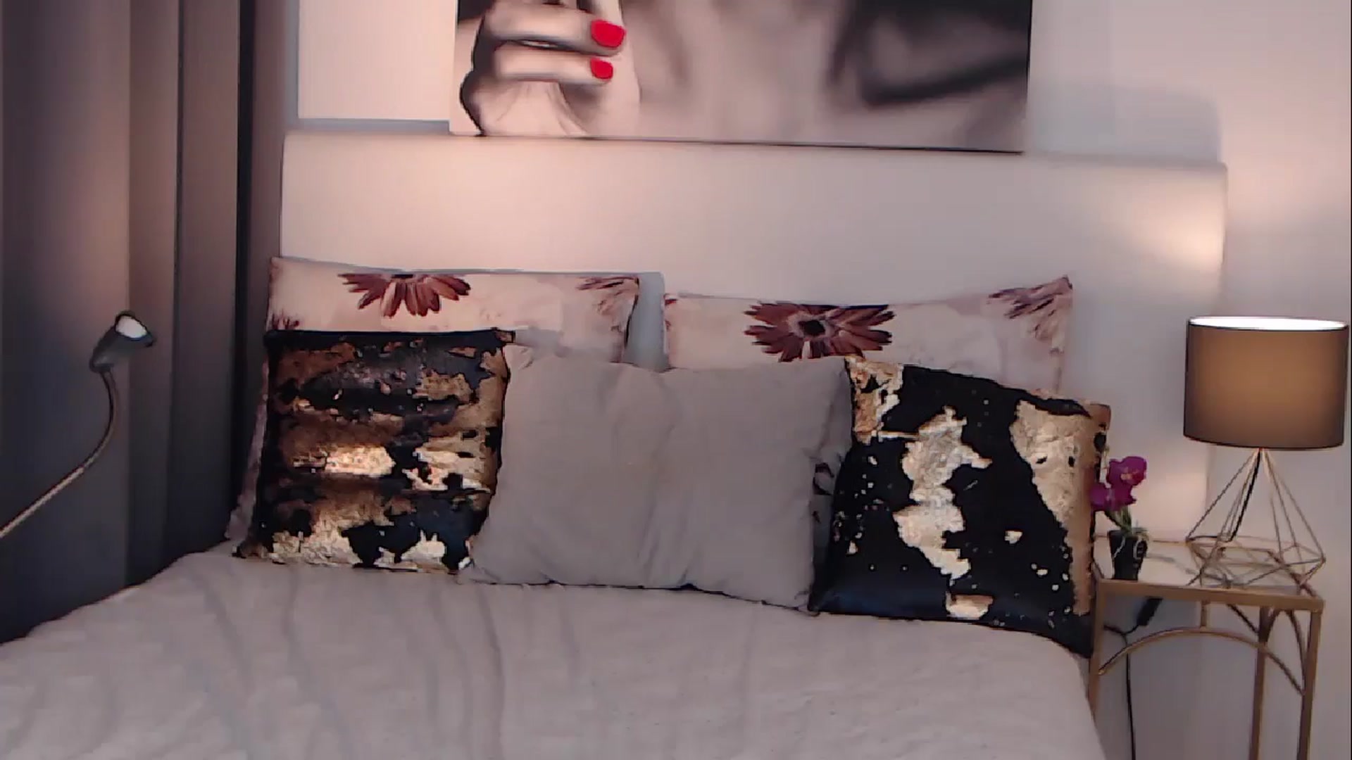 Gallery image thumbnail from BreeKanne's myfreecams stream on, 11/12/2024, 12:00 image 6 of 20