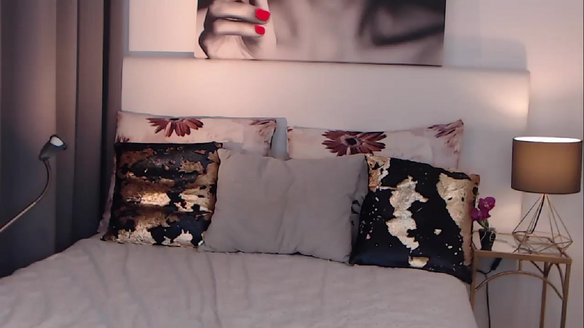 Gallery image thumbnail from BreeKanne's myfreecams stream on, 11/12/2024, 12:00 image 3 of 20