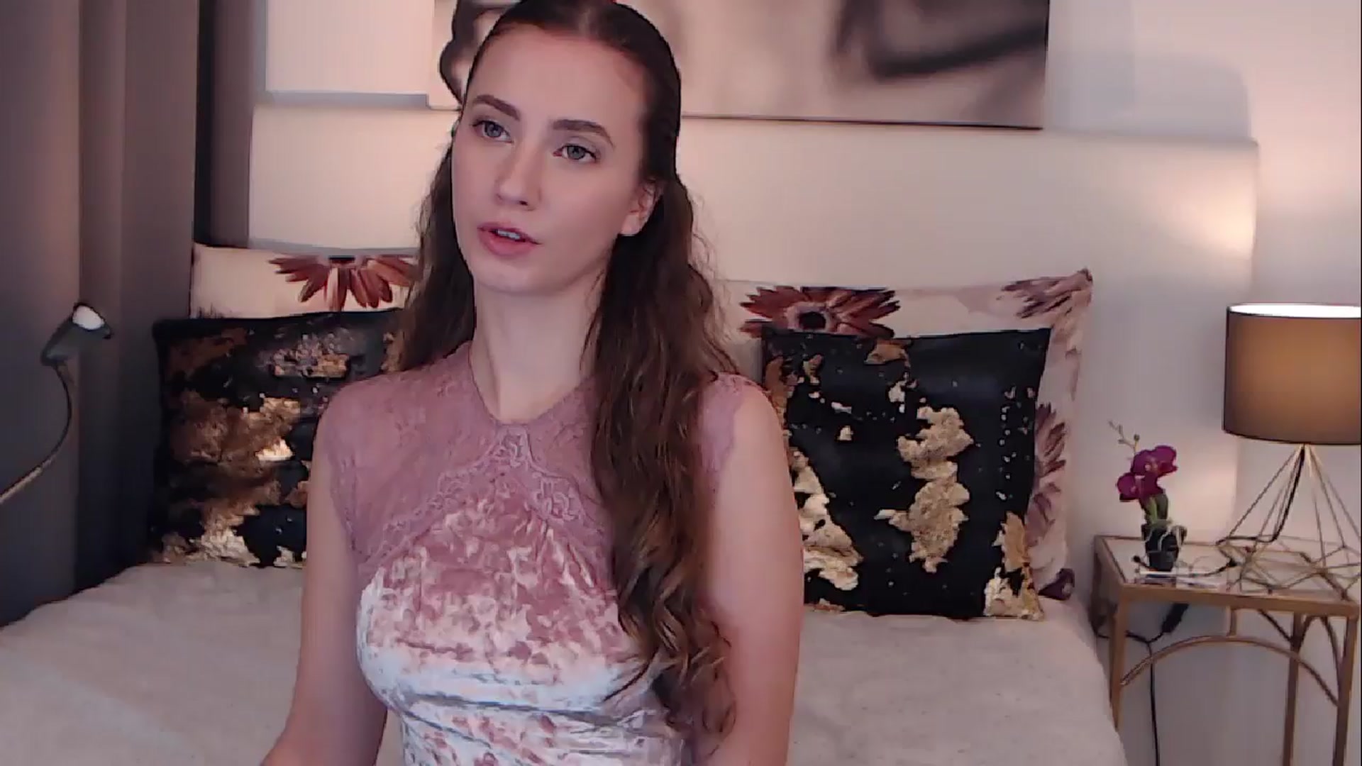 Gallery image thumbnail from BreeKanne's myfreecams stream on, 11/14/2024, 07:37 image 18 of 20