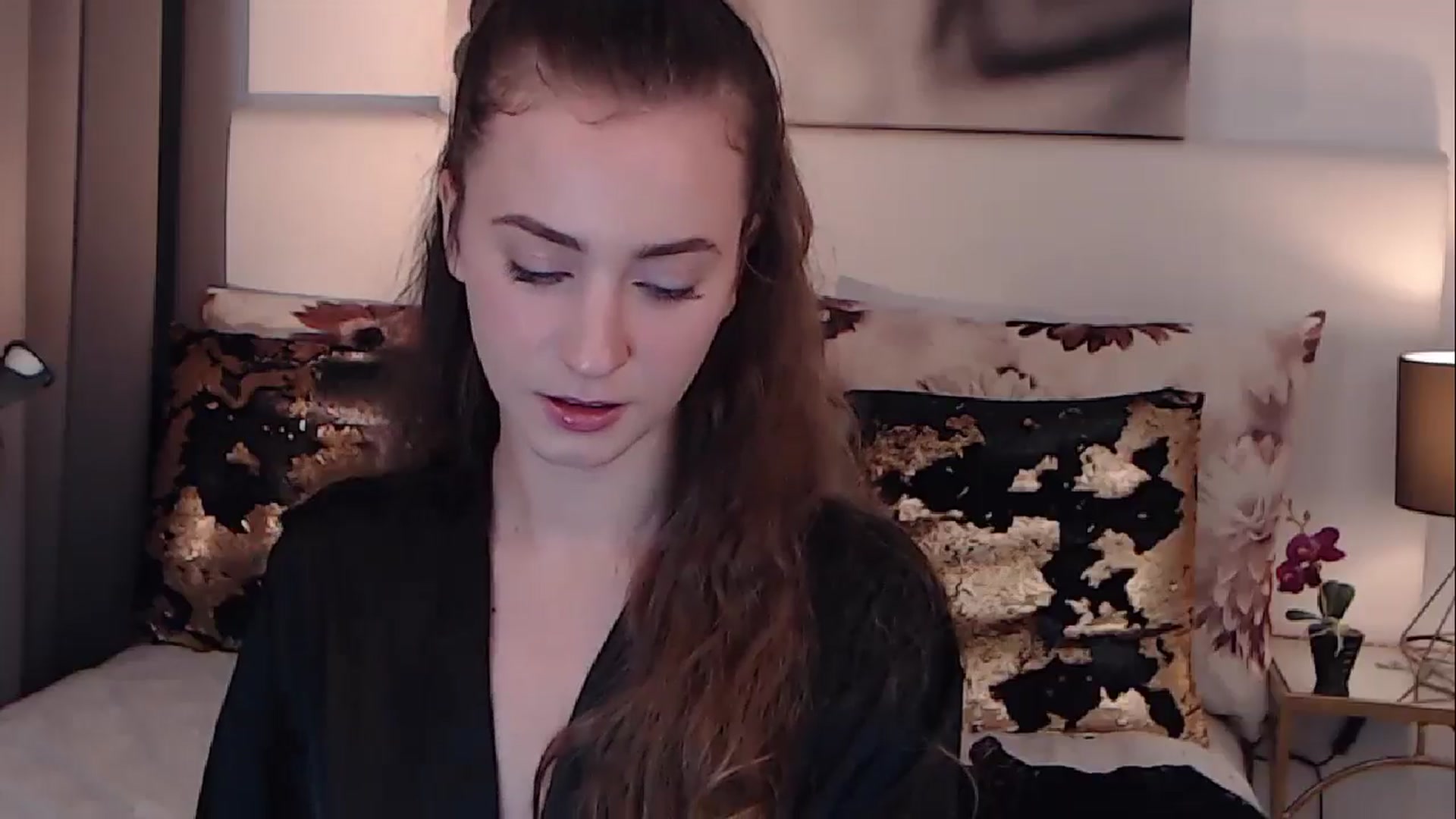 Gallery image thumbnail from BreeKanne's myfreecams stream on, 11/19/2024, 14:28 image 5 of 20