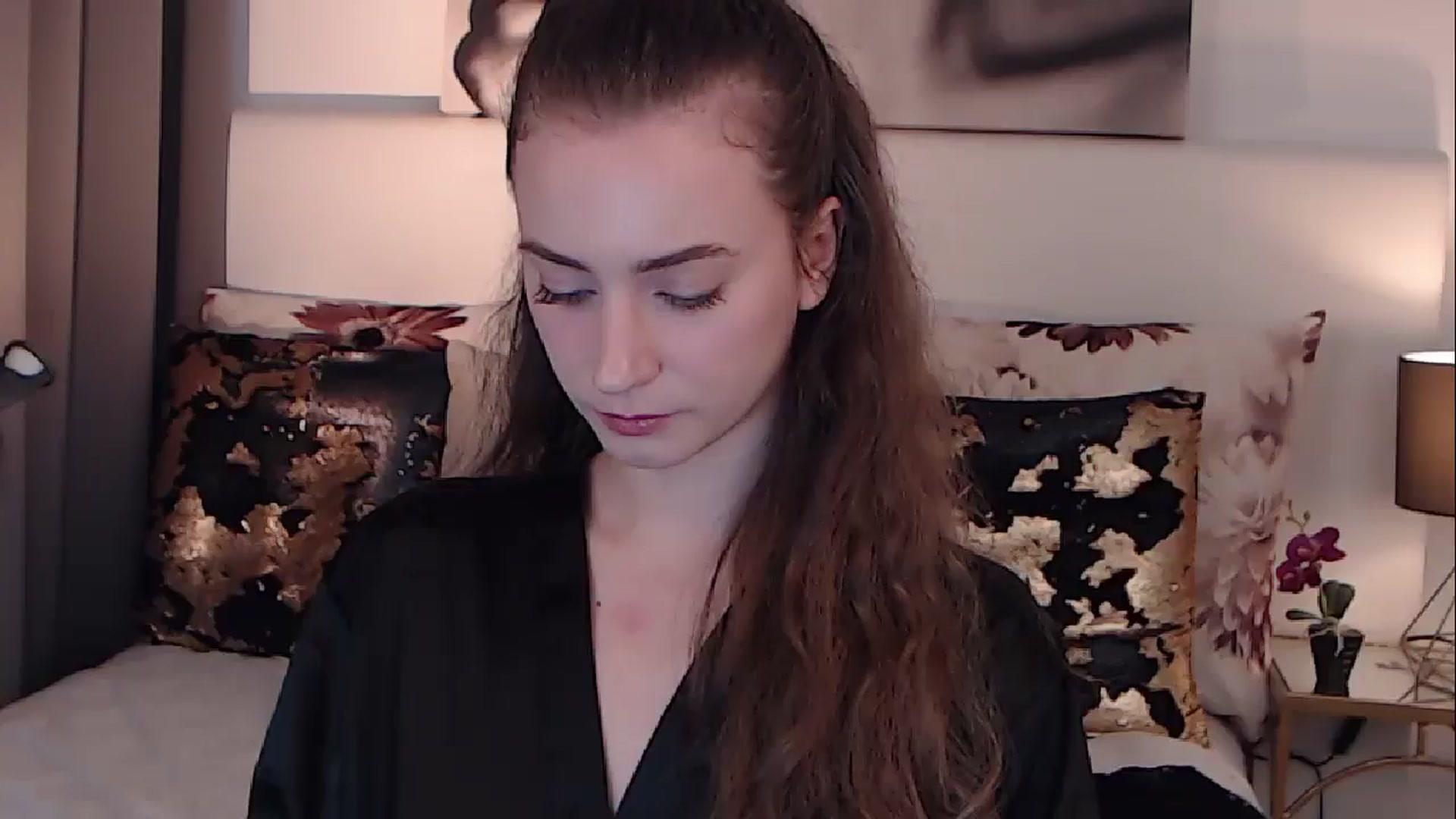 Gallery image thumbnail from BreeKanne's myfreecams stream on, 11/19/2024, 14:28 image 19 of 20
