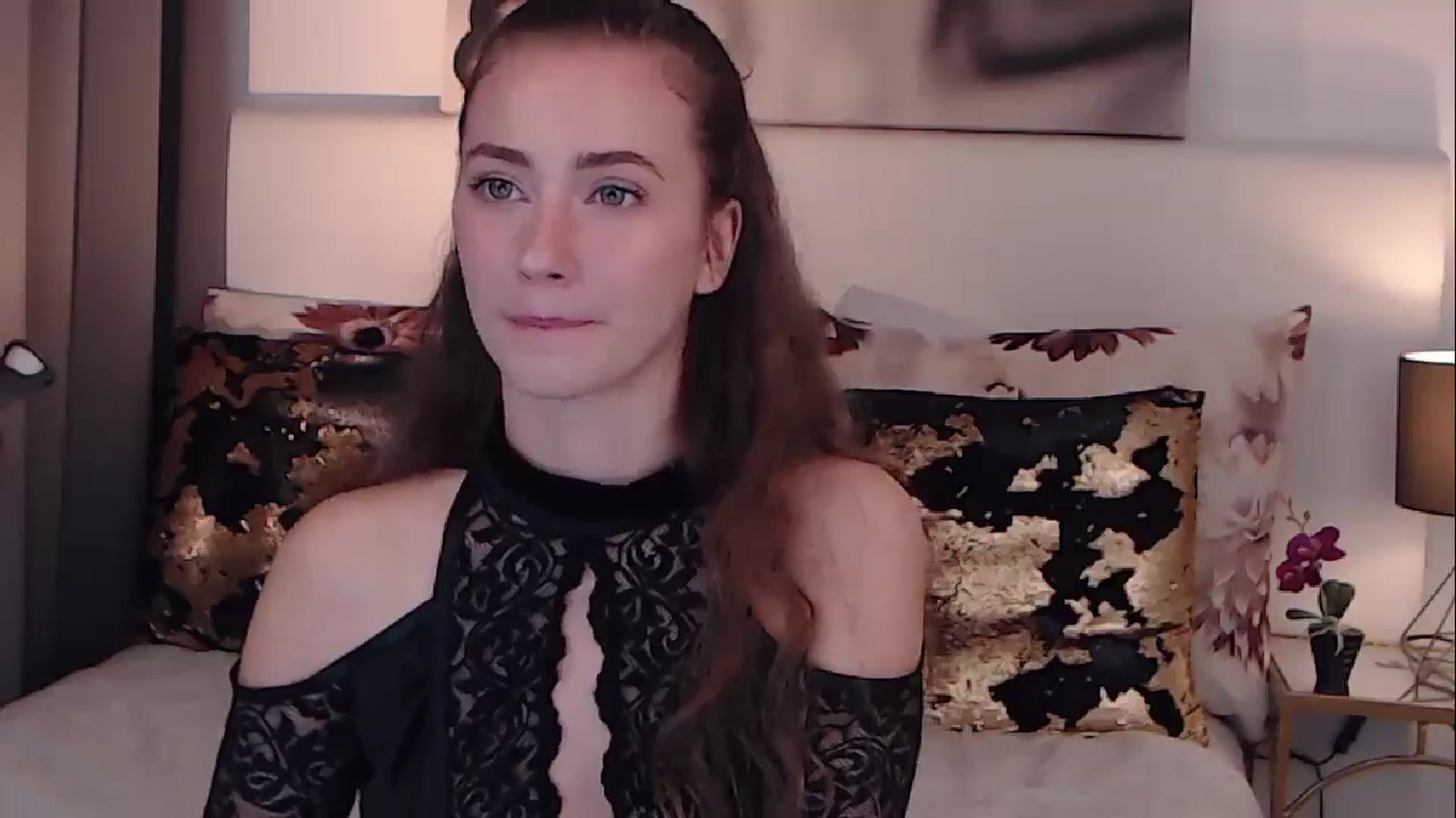Gallery image thumbnail from BreeKanne's myfreecams stream on, 11/19/2024, 17:20 image 10 of 20