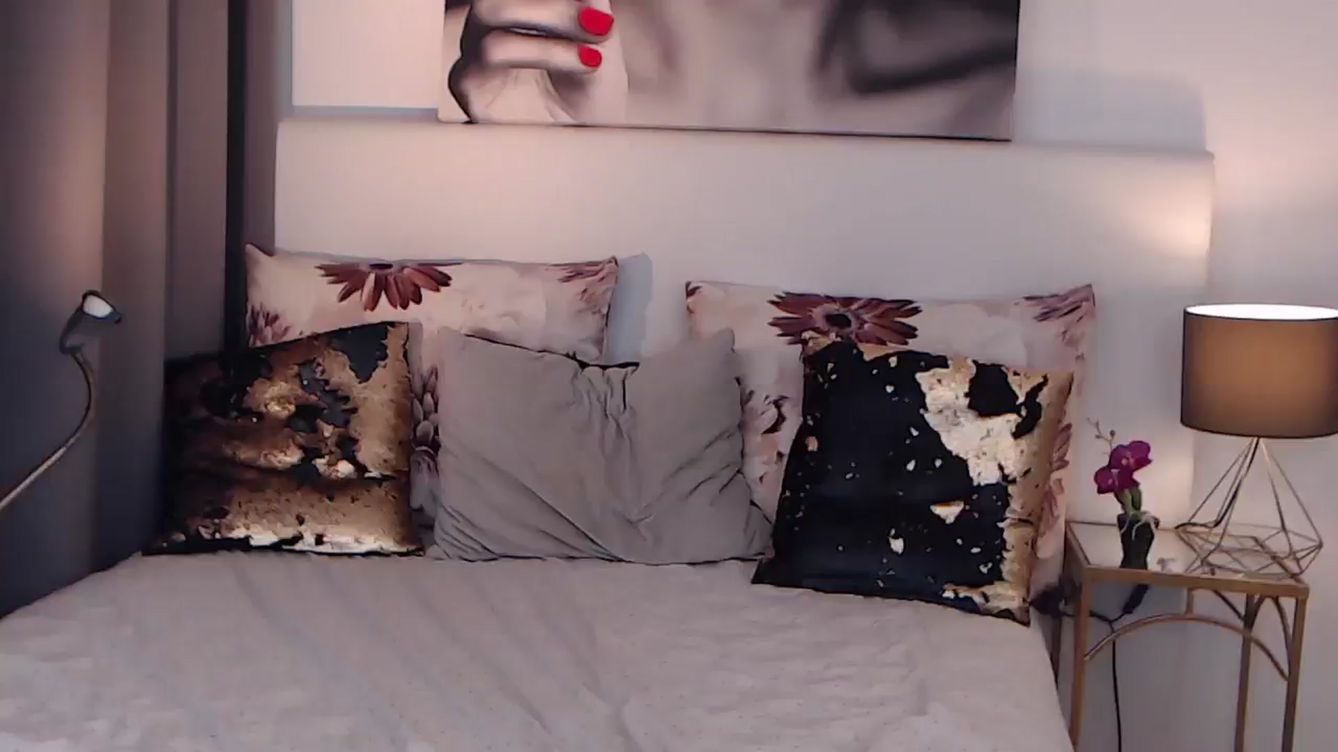 Gallery image thumbnail from BreeKanne's myfreecams stream on, 12/02/2024, 16:18 image 1 of 20