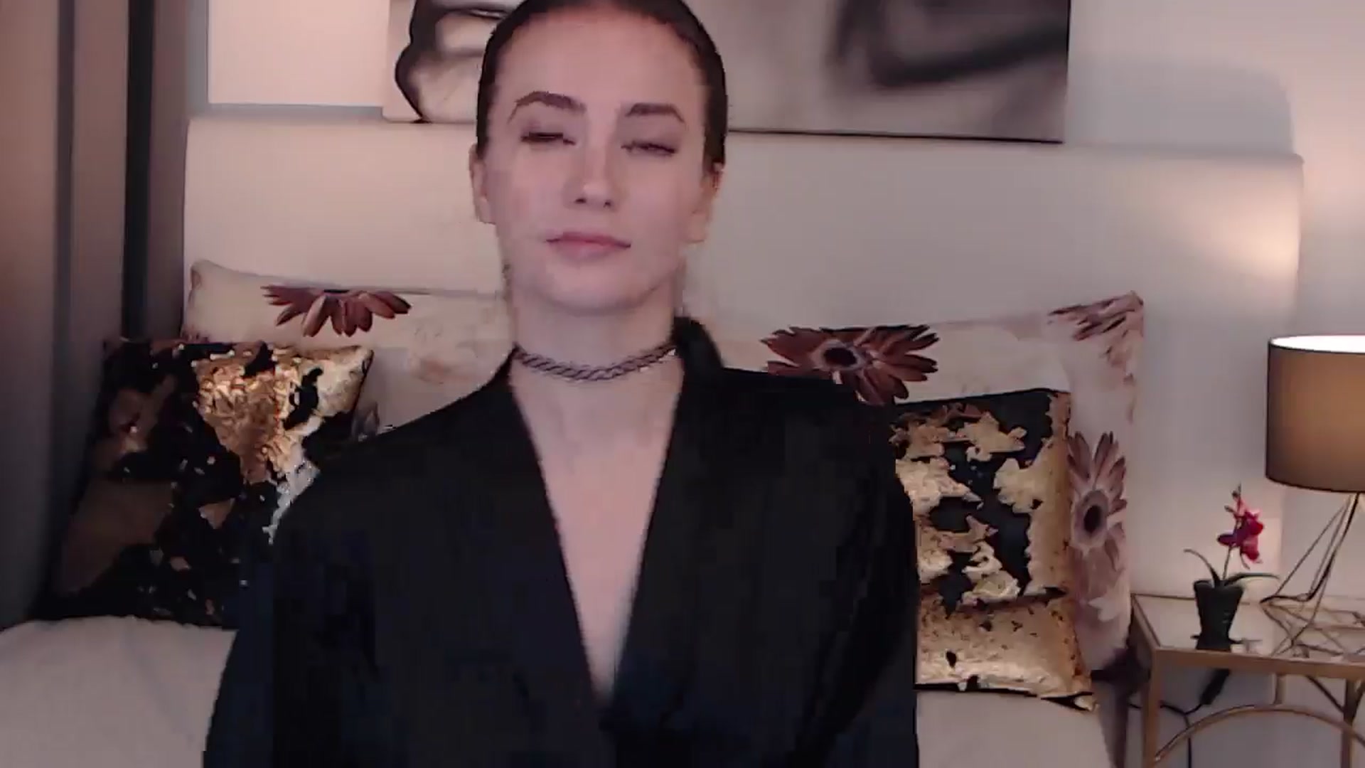 Gallery image thumbnail from BreeKanne's myfreecams stream on, 12/04/2024, 08:33 image 6 of 20
