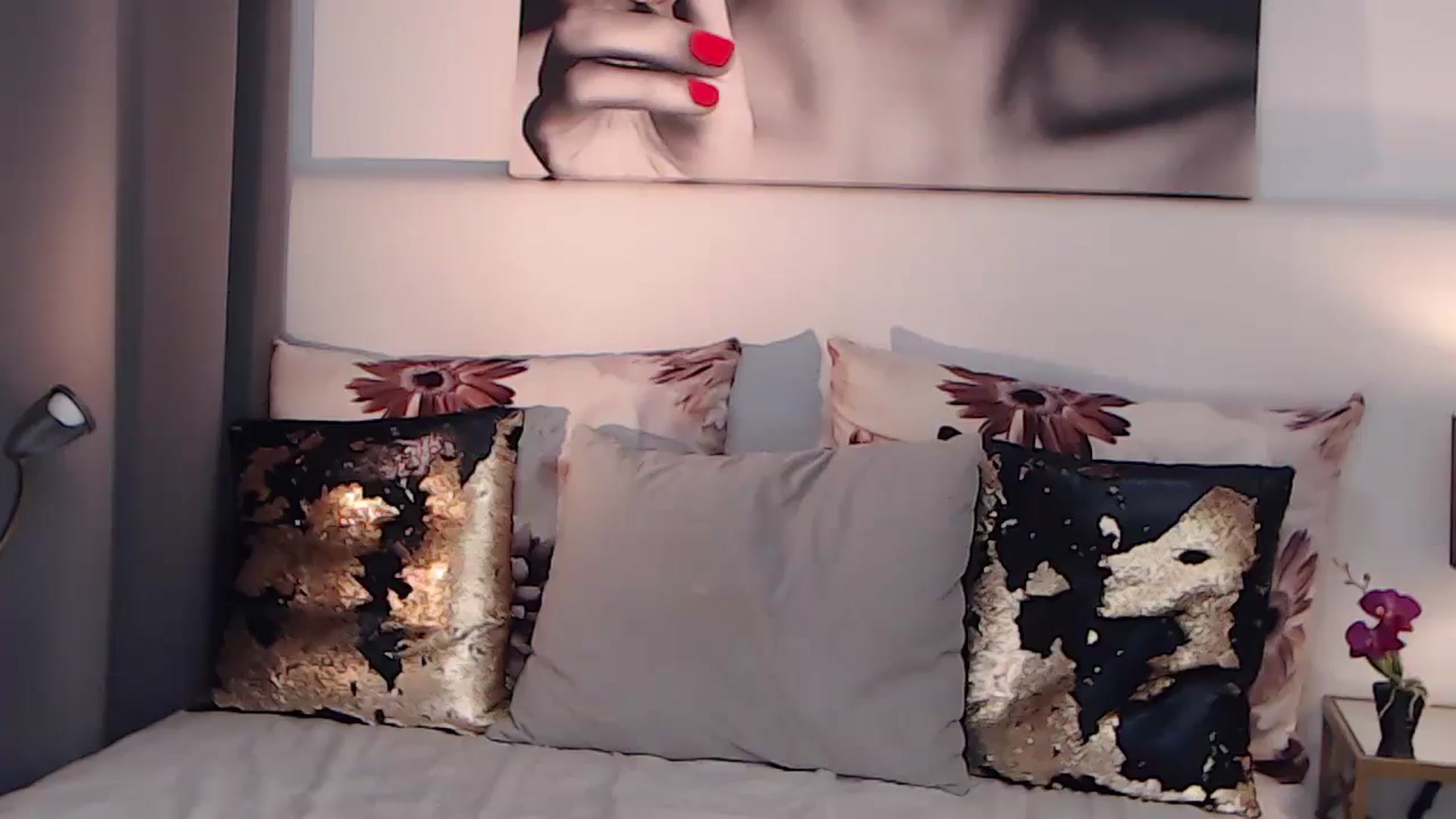 Gallery image thumbnail from BreeKanne's myfreecams stream on, 12/19/2024, 12:27 image 14 of 20