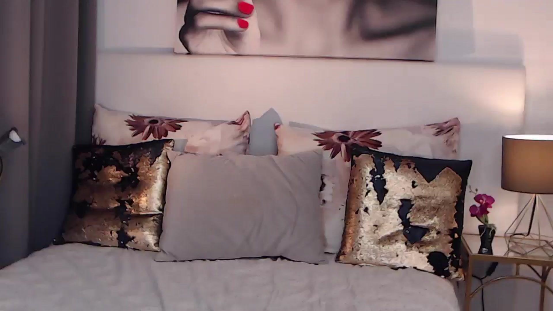 Gallery image thumbnail from BreeKanne's myfreecams stream on, 12/21/2024, 10:06 image 8 of 20