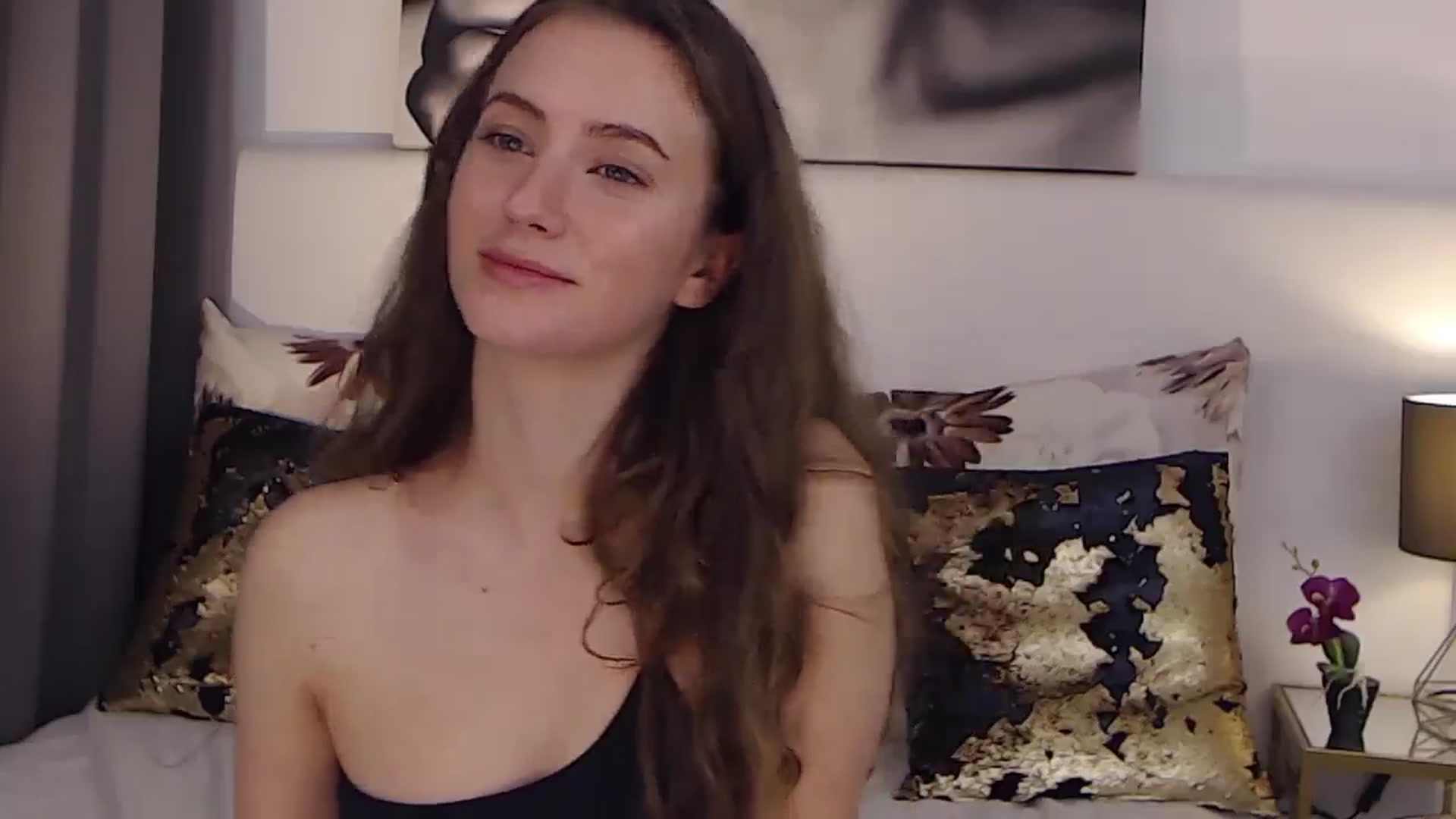 Gallery image thumbnail from BreeKanne's myfreecams stream on, 01/05/2025, 19:16 image 14 of 20