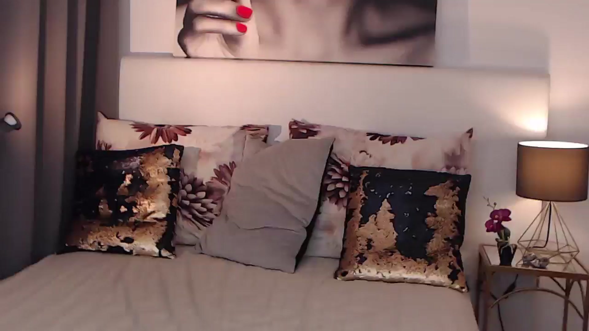 Gallery image thumbnail from BreeKanne's myfreecams stream on, 03/19/2025, 09:46 image 11 of 20