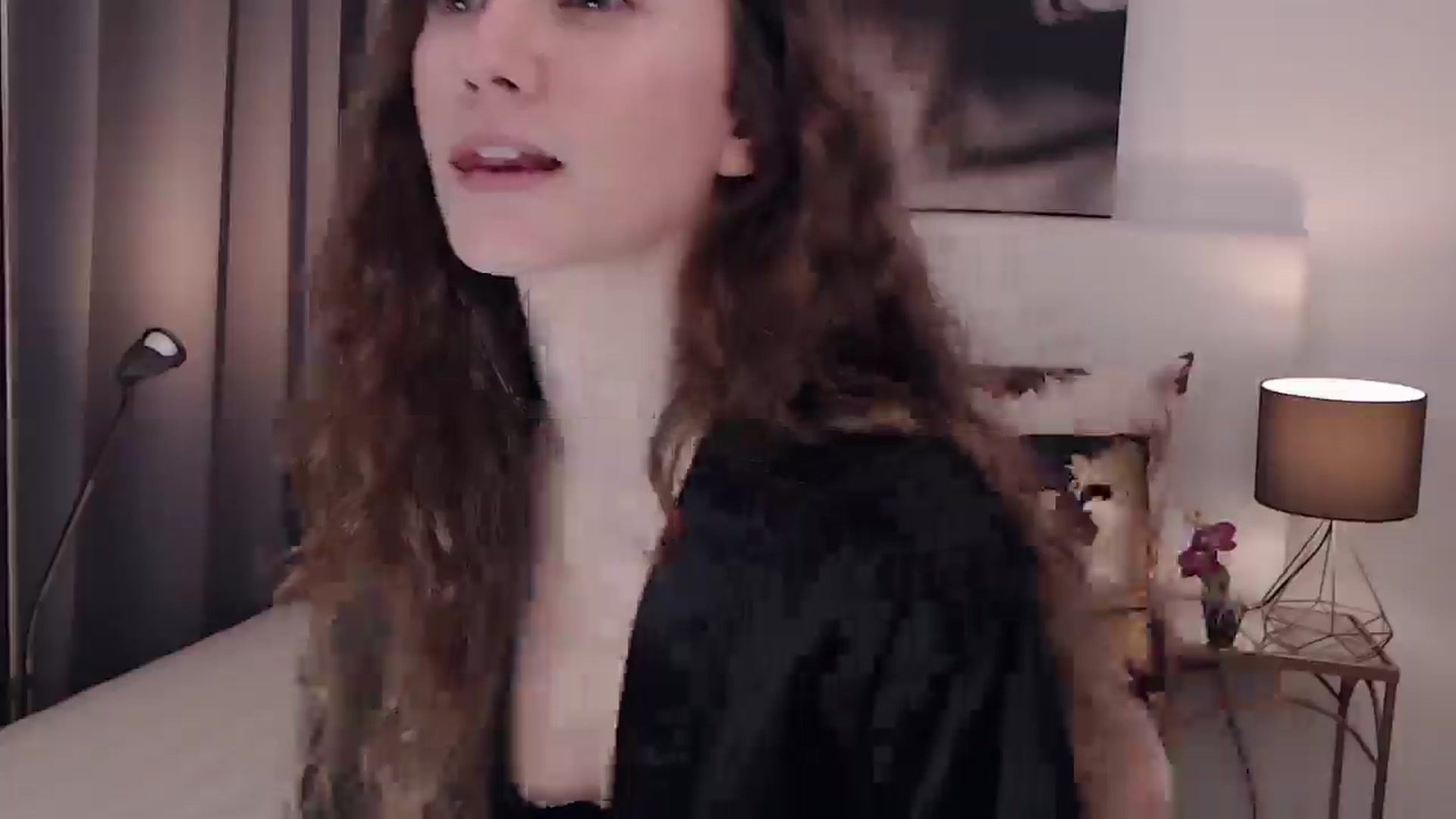 Gallery image thumbnail from BreeKanne's myfreecams stream on, 04/04/2025, 16:04 image 16 of 20
