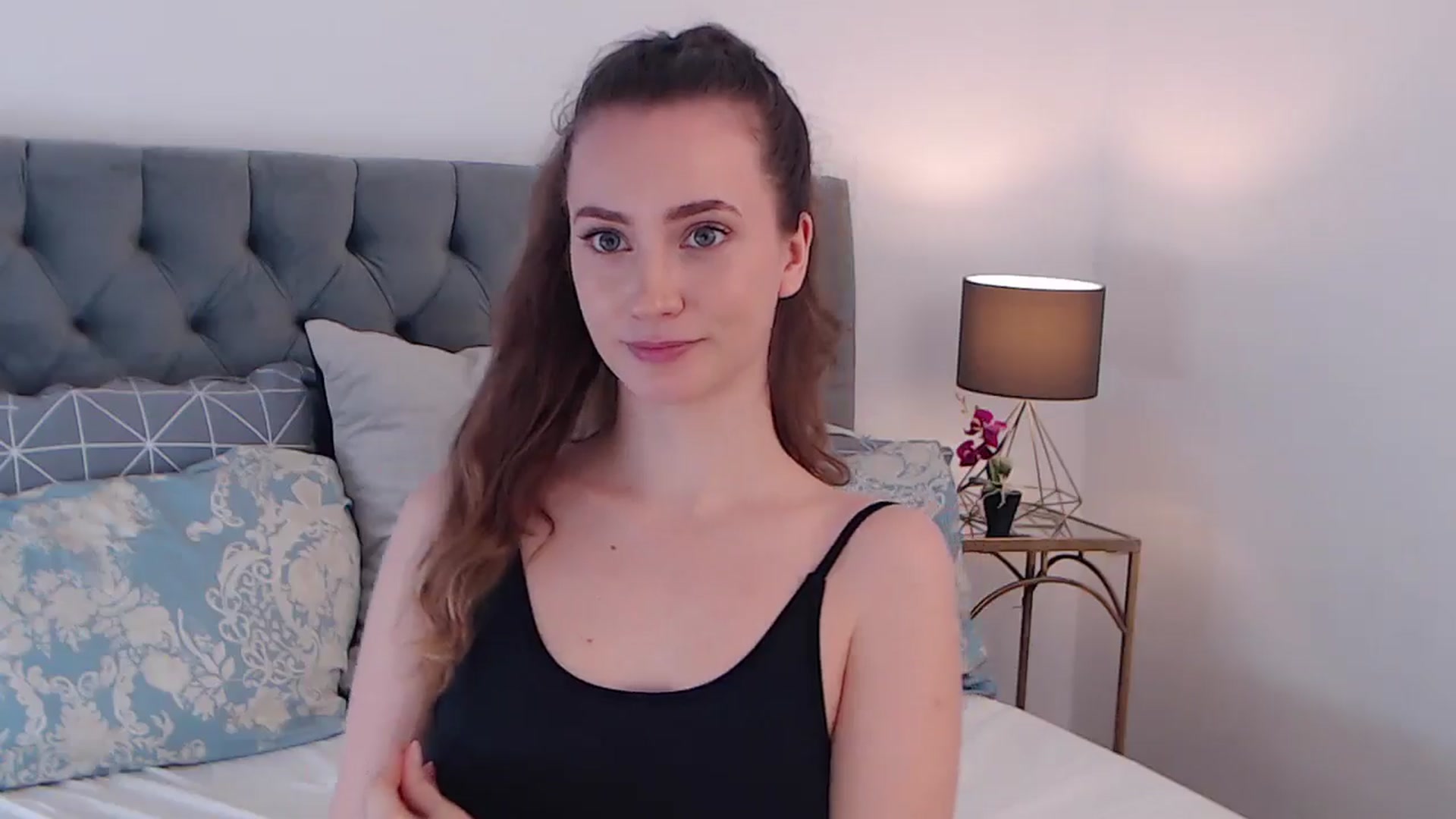 Gallery image thumbnail from BreeKanne's myfreecams stream on, 04/24/2025, 11:53 image 14 of 20