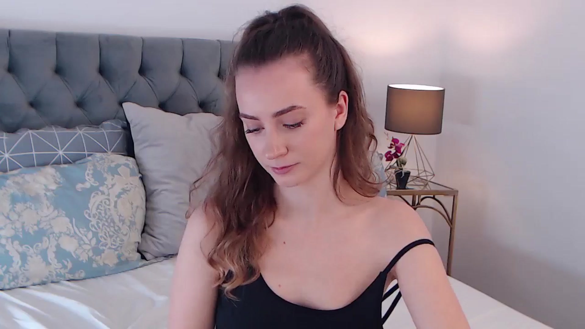 Gallery image thumbnail from BreeKanne's myfreecams stream on, 04/24/2025, 12:21 image 17 of 20