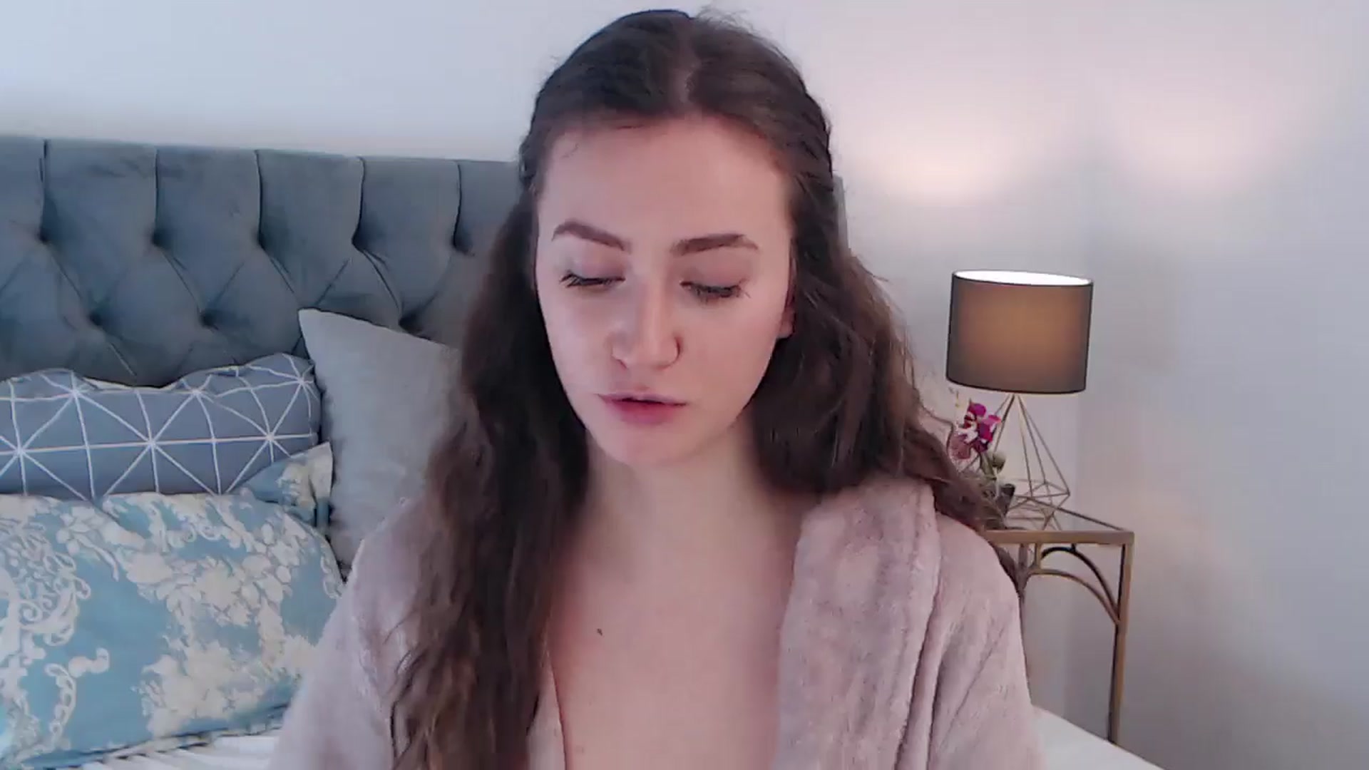 Gallery image thumbnail from BreeKanne's myfreecams stream on, 04/29/2025, 11:52 image 9 of 20