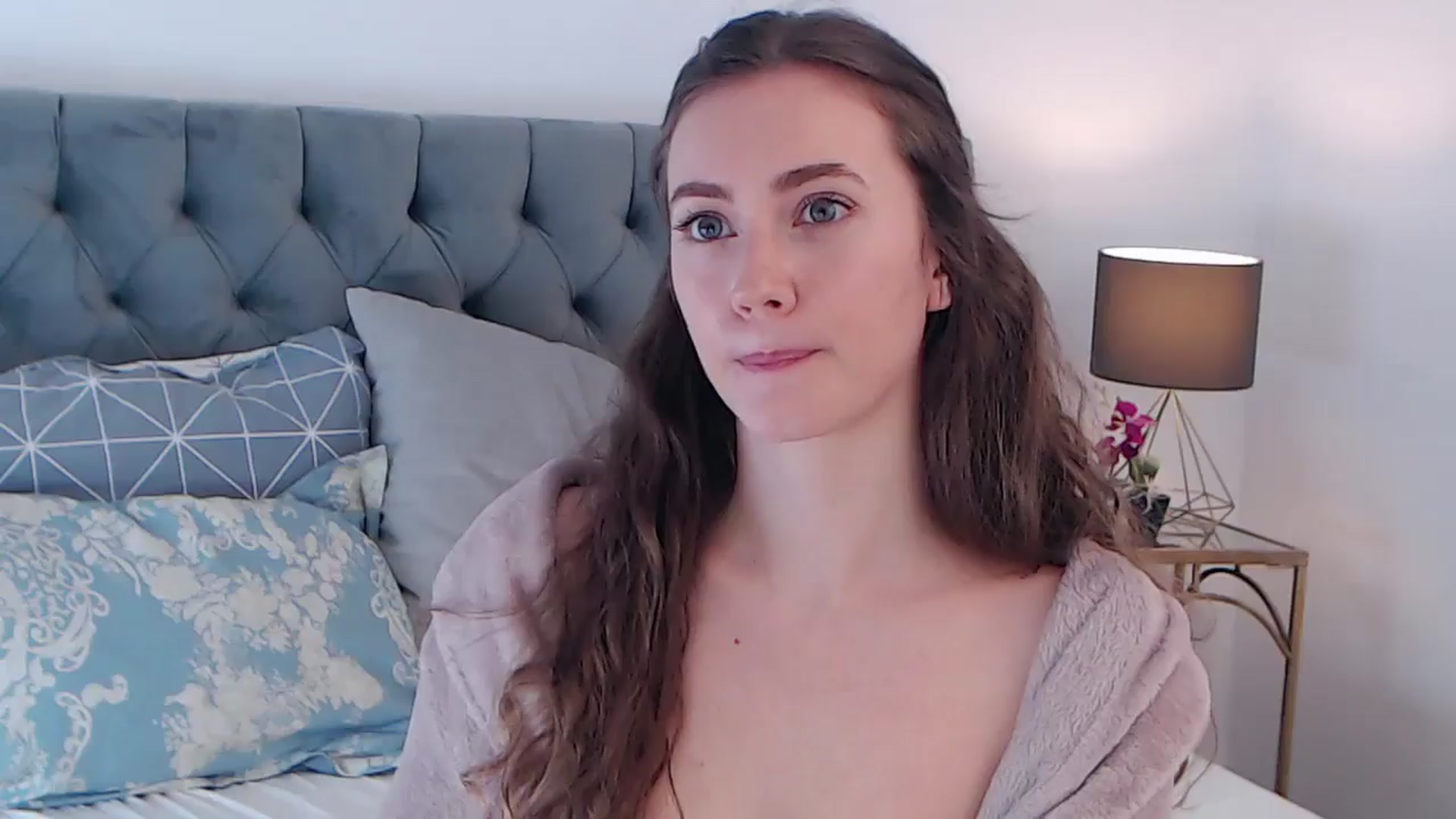 Gallery image thumbnail from BreeKanne's myfreecams stream on, 04/29/2025, 12:24 image 12 of 20