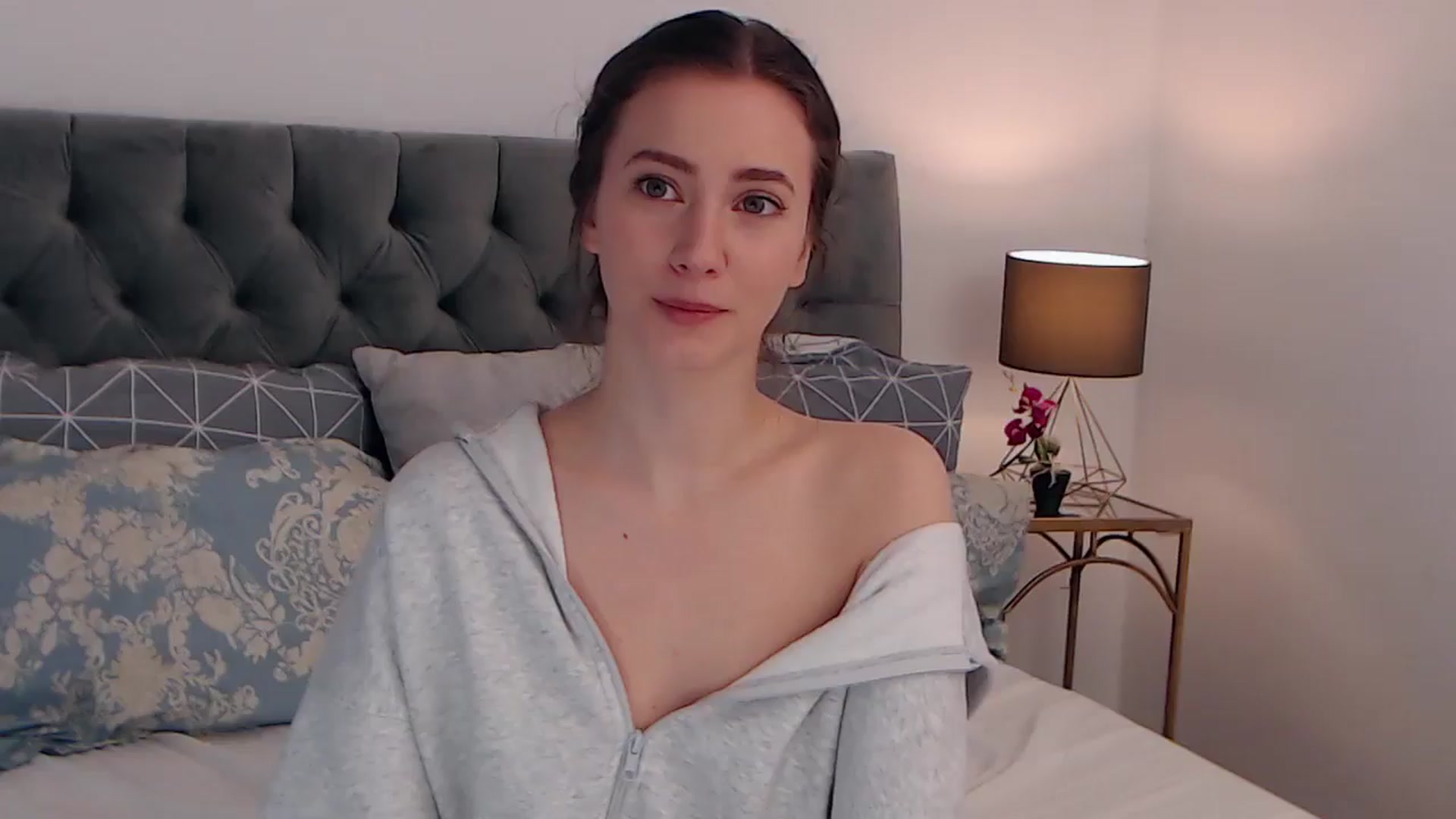Gallery image thumbnail from BreeKanne's myfreecams stream on, 05/02/2025, 07:43 image 1 of 20