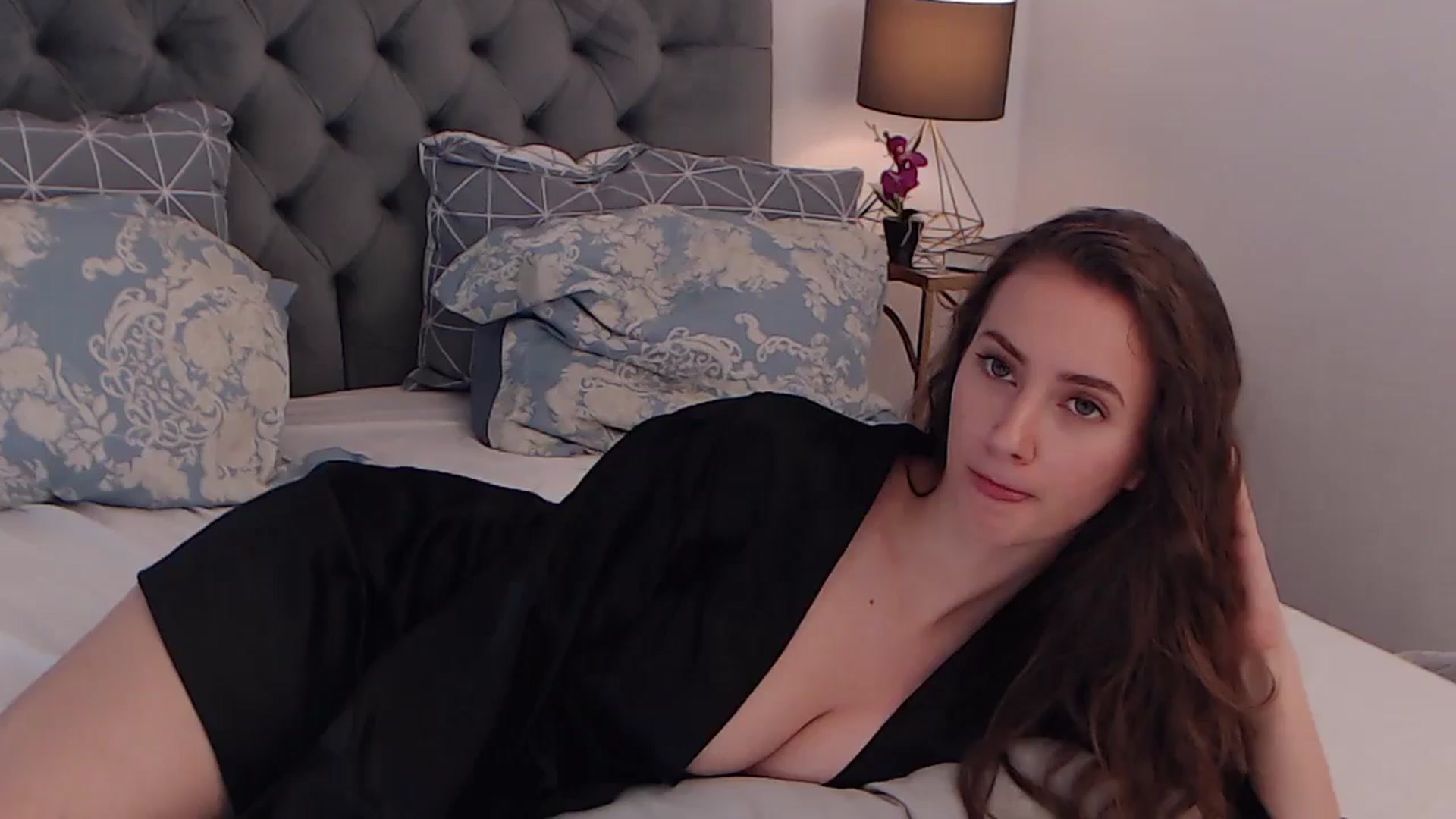 Gallery image thumbnail from BreeKanne's myfreecams stream on, 05/05/2025, 11:22 image 5 of 20