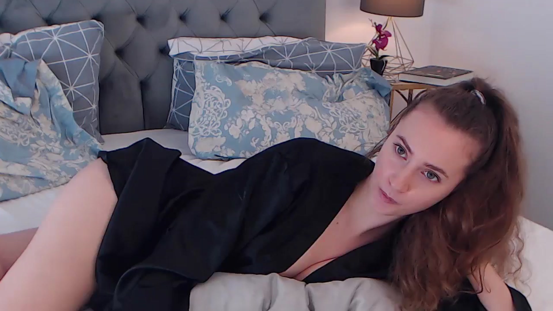 Gallery image thumbnail from BreeKanne's myfreecams stream on, 05/10/2025, 12:24 image 17 of 20
