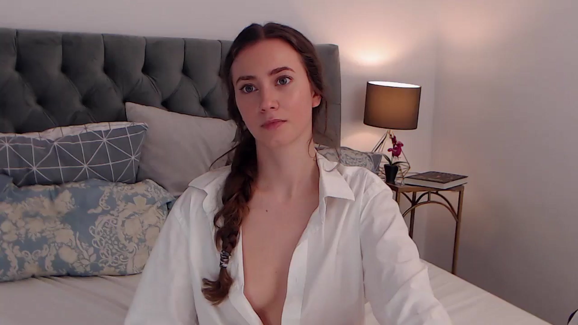 Gallery image thumbnail from BreeKanne's myfreecams stream on, 05/11/2025, 12:06 image 17 of 20