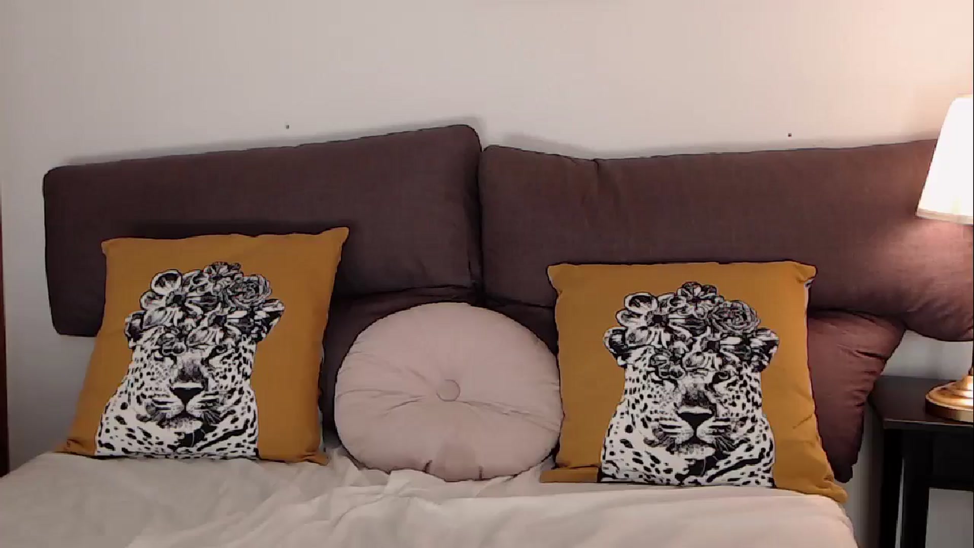 Gallery image thumbnail from BreeKanne's myfreecams stream on, 05/15/2025, 13:21 image 6 of 20