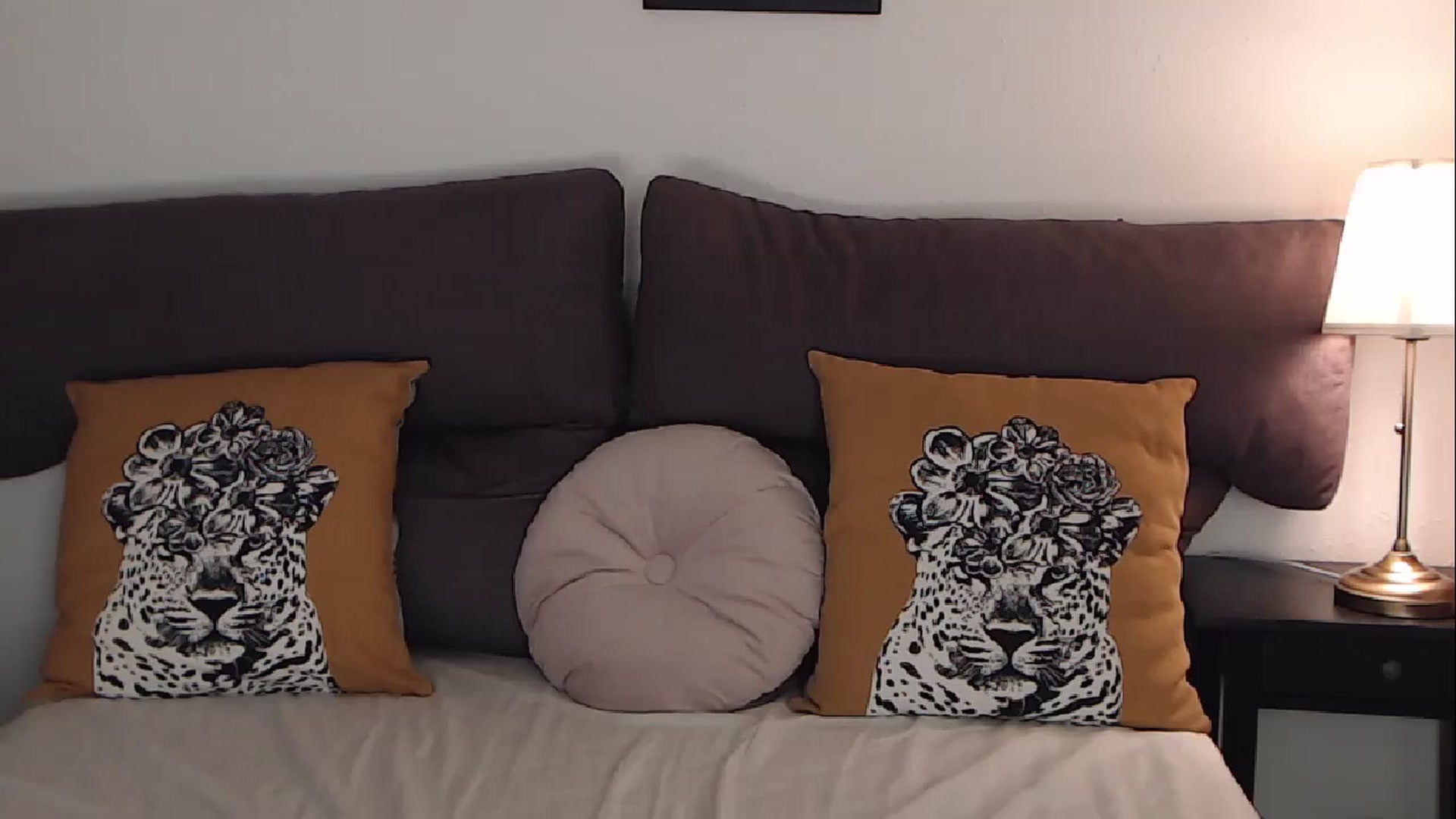 Gallery image thumbnail from BreeKanne's myfreecams stream on, 06/25/2025, 11:17 image 14 of 20