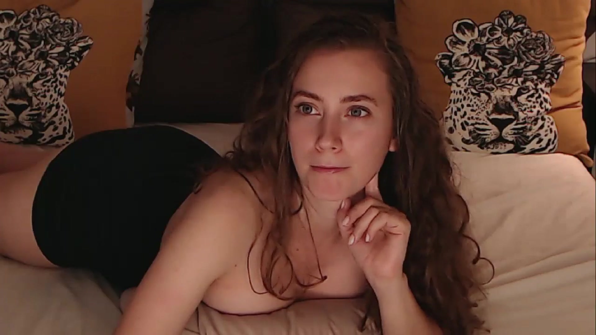 Gallery image thumbnail from BreeKanne's myfreecams stream on, 08/26/2025, 19:18 image 15 of 20