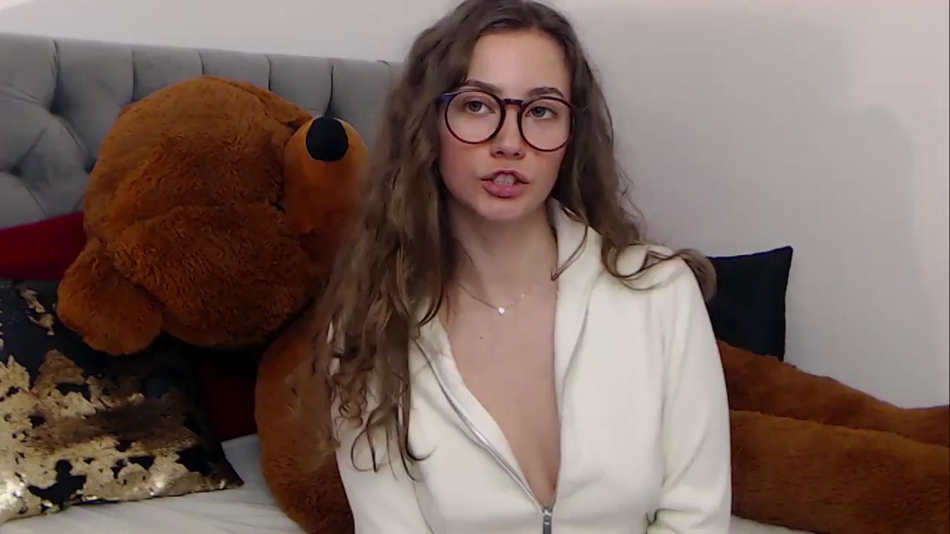 Gallery image thumbnail from BreeKanne's myfreecams stream on, 12/10/2025, 11:40 image 16 of 20
