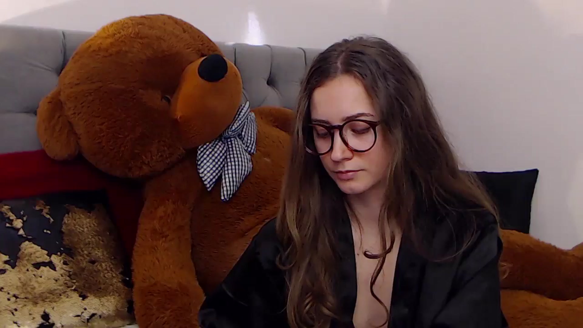 Gallery image thumbnail from BreeKanne's myfreecams stream on, 12/15/2025, 13:23 image 1 of 20