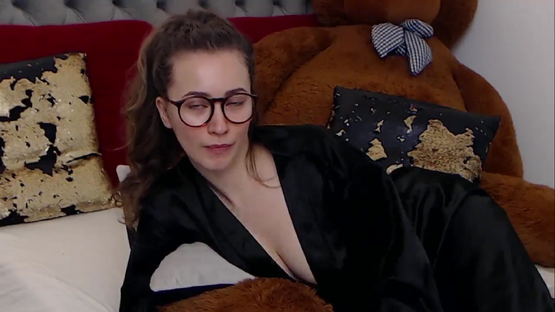 Gallery image thumbnail from BreeKanne's myfreecams stream on, 12/31/2025, 10:00 image 5 of 20